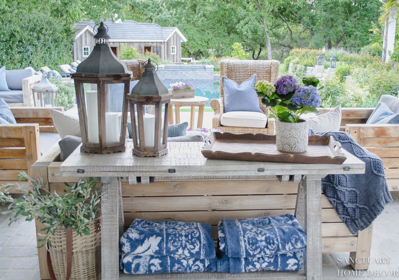 Outdoor Decor
