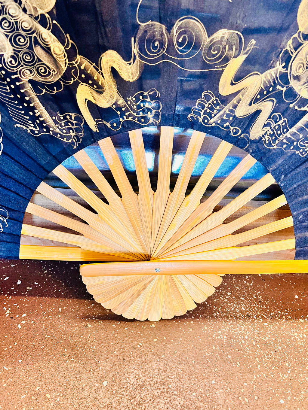 Dragon Wall Fan