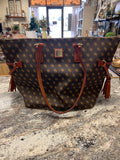 Dooney & Bourke Purse