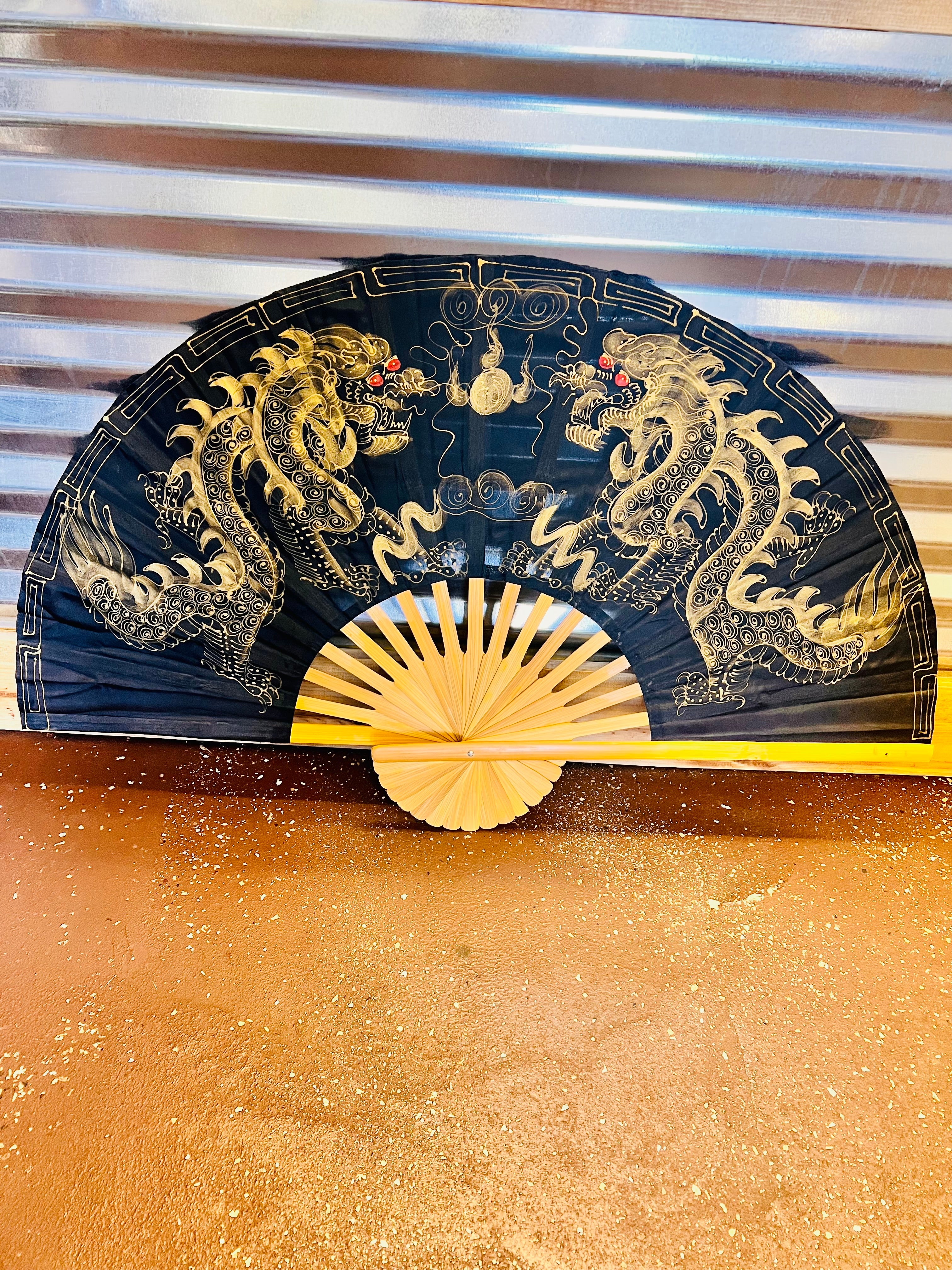 Dragon Wall Fan