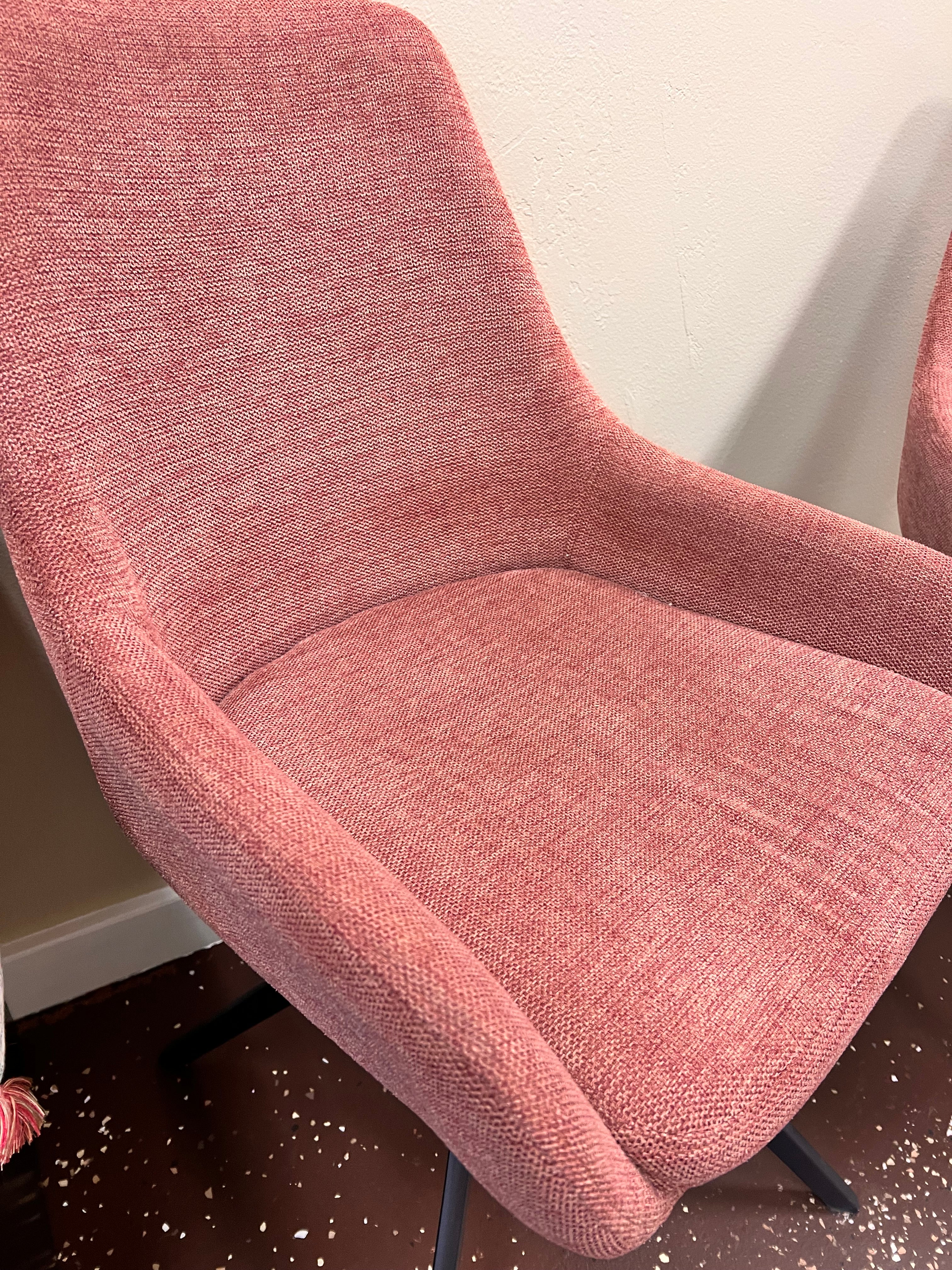 Modern Linen Upholstered Swivel Office Chair