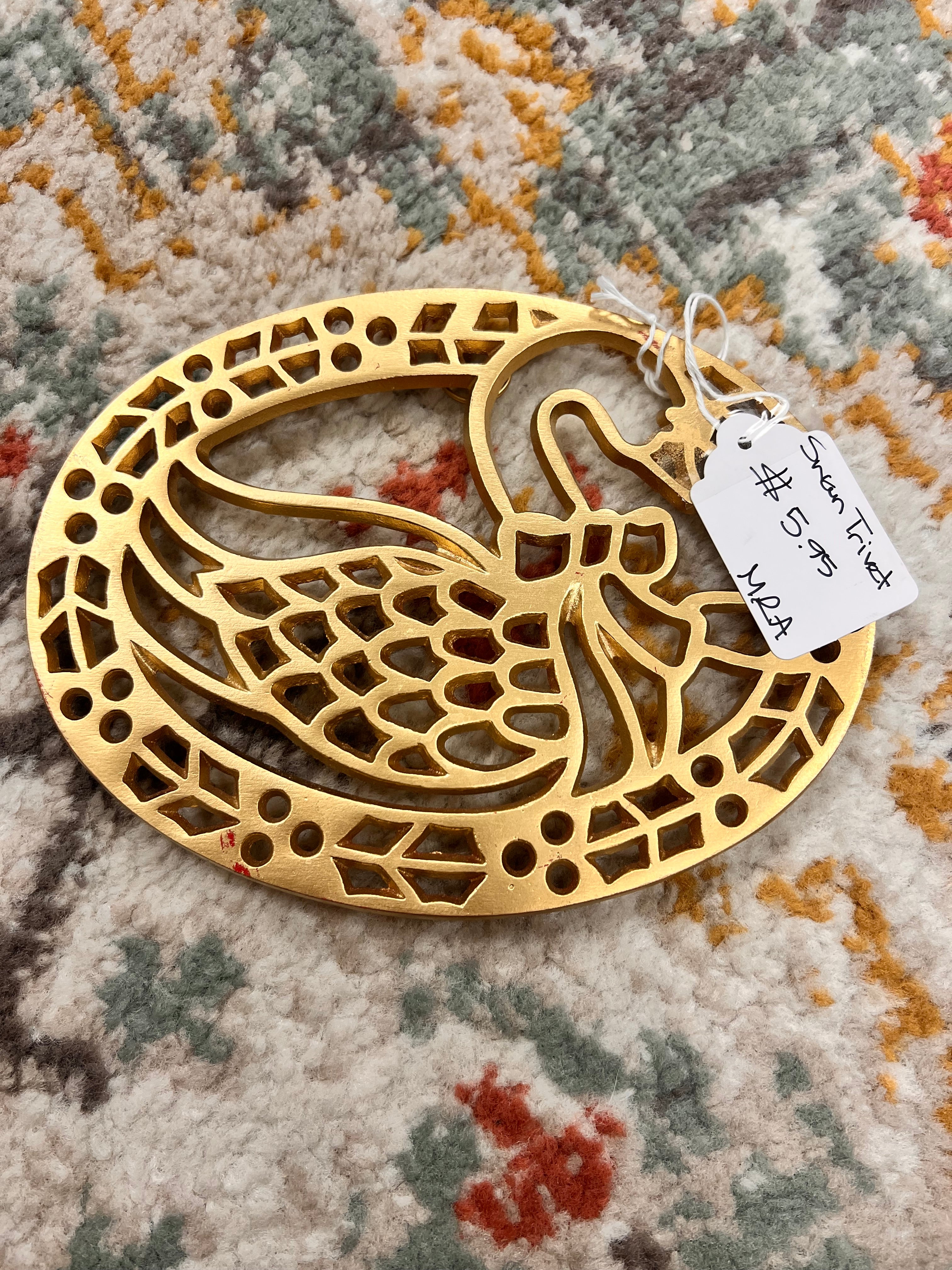 Swan Trivet
