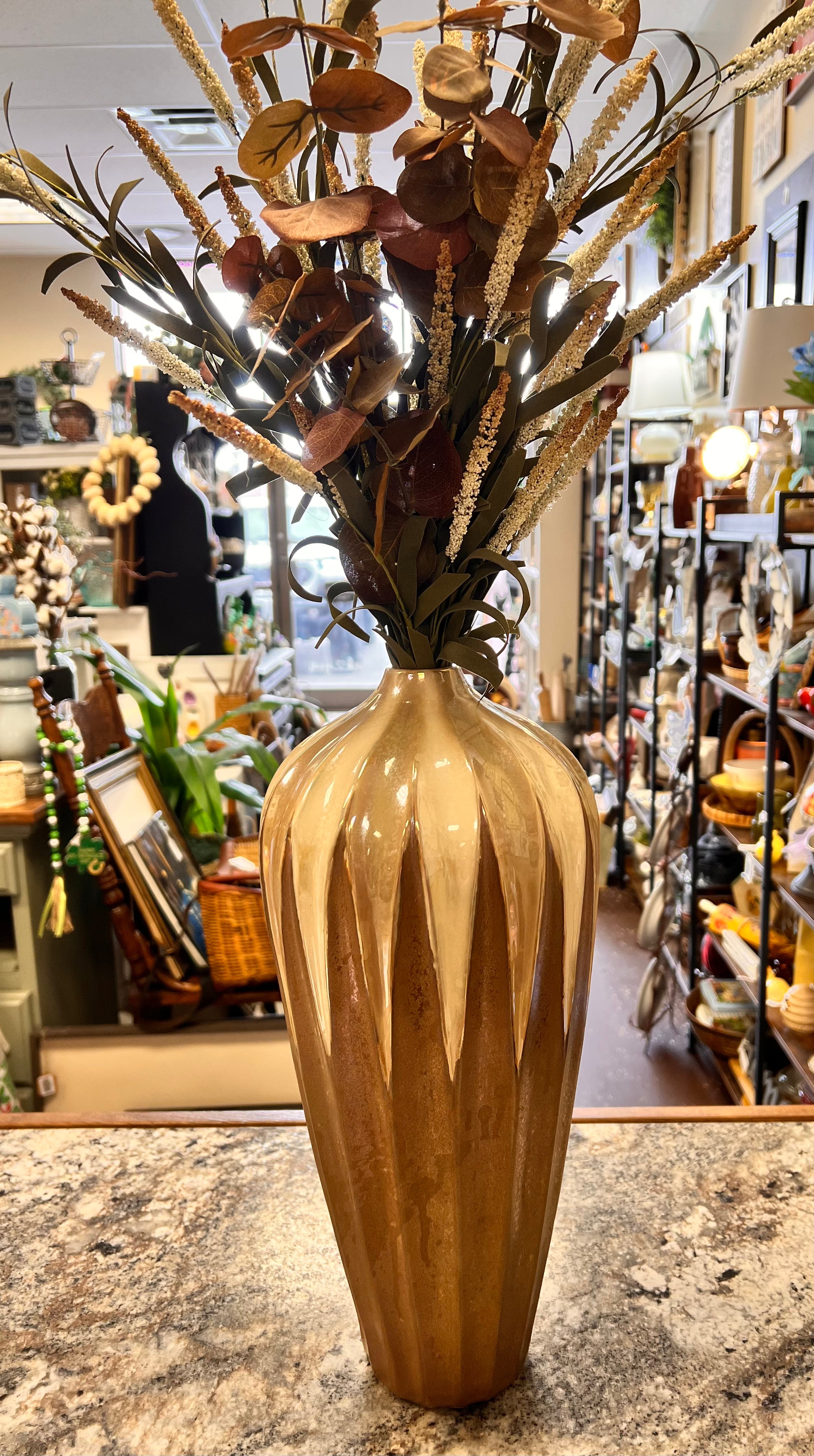 Vase & Plant