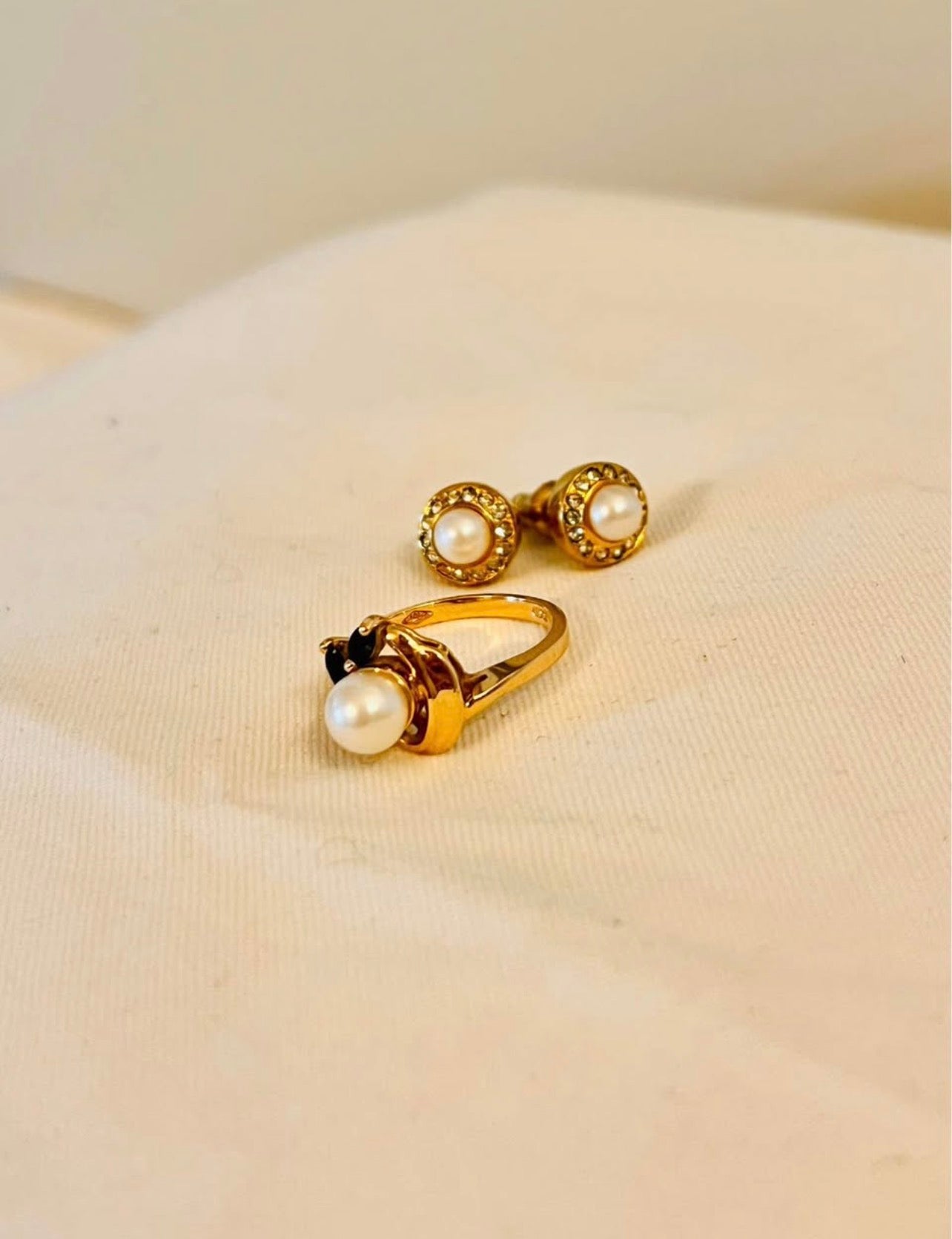 Pearl Set