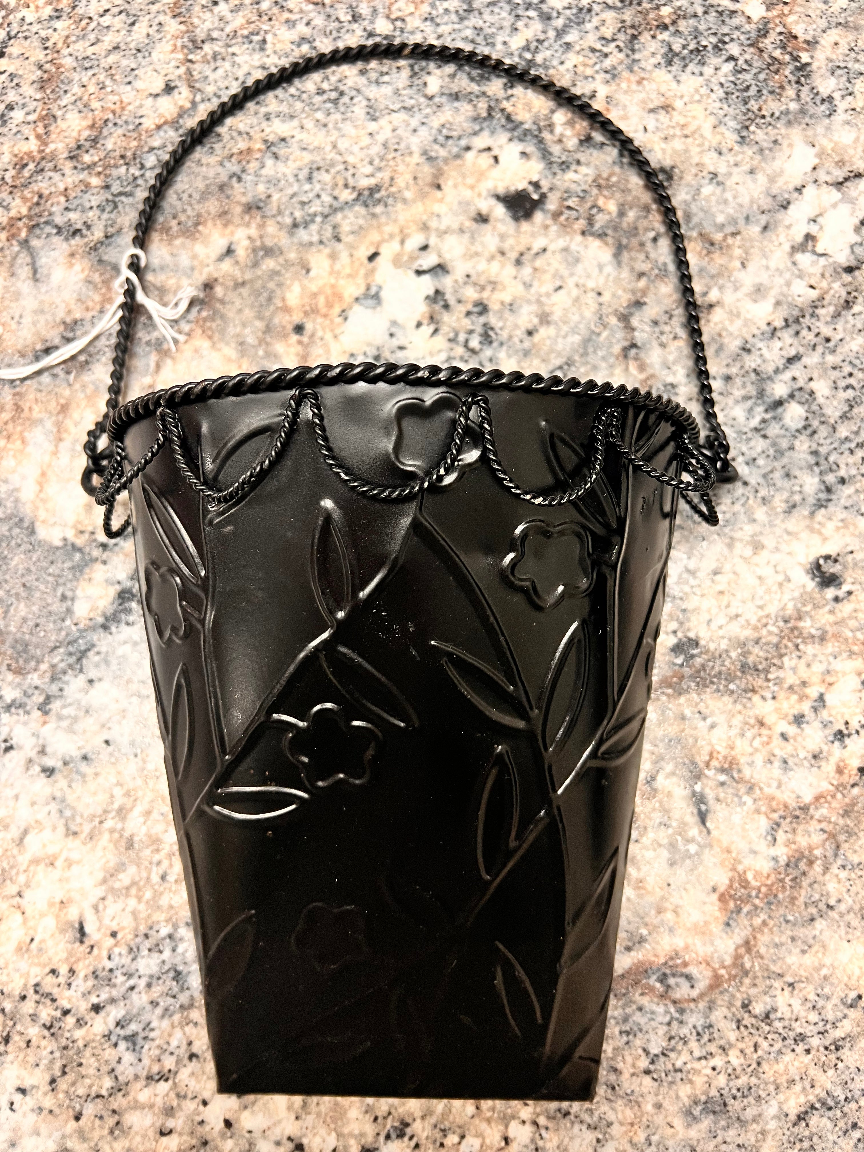 Hanging Bucket