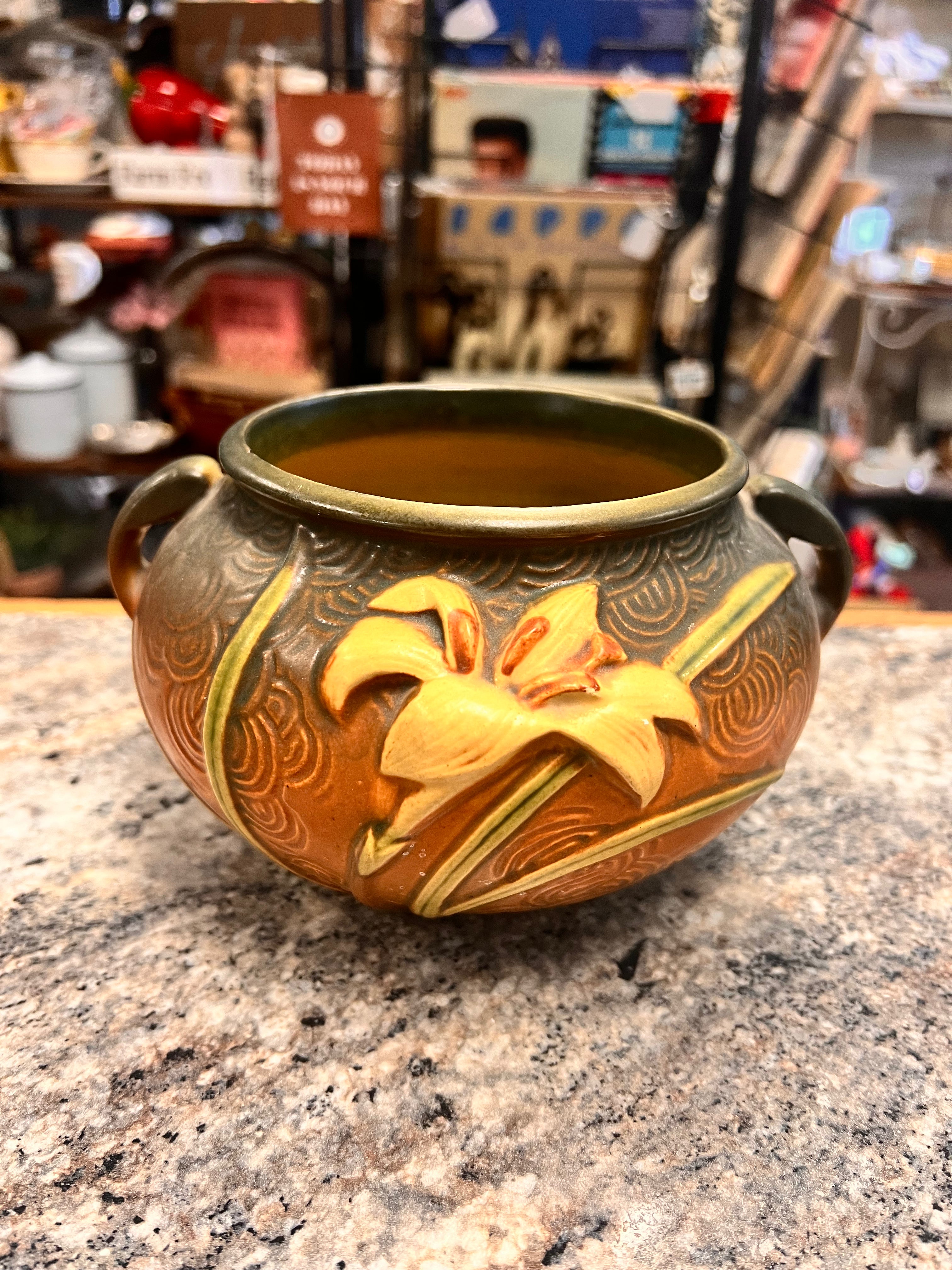 Roseville Jardiniere