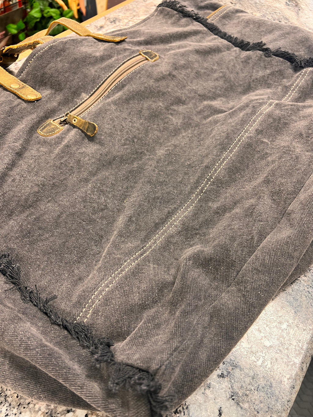 Myra Travel Bag
