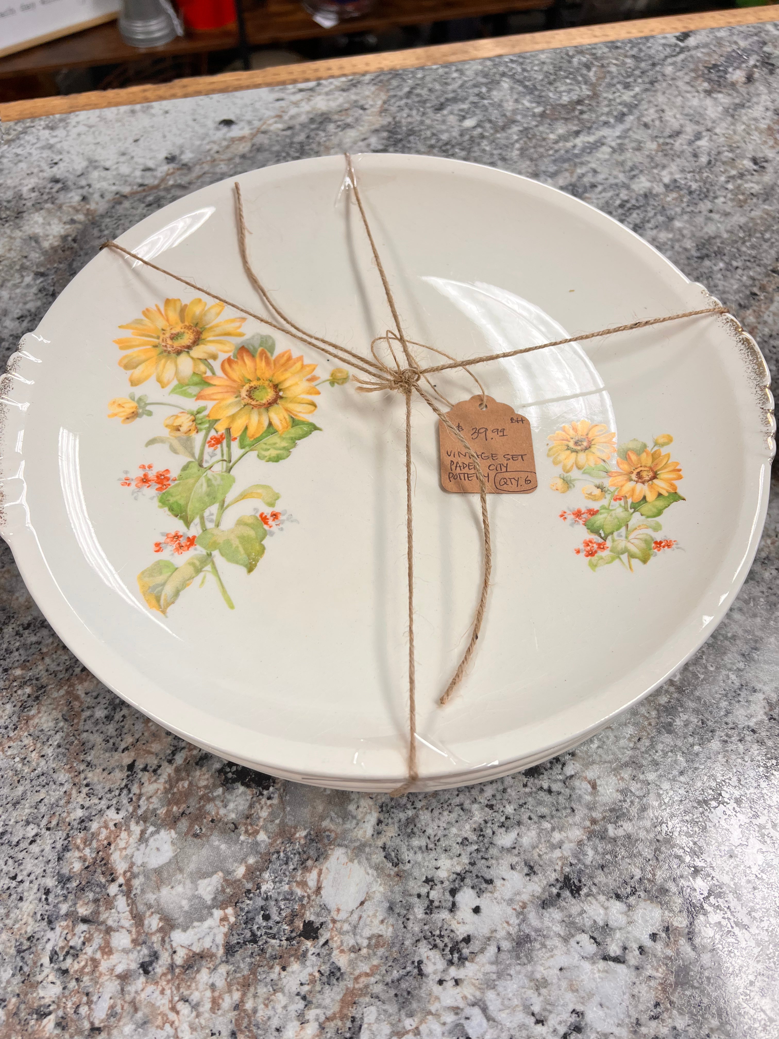 Vintage Plate Set