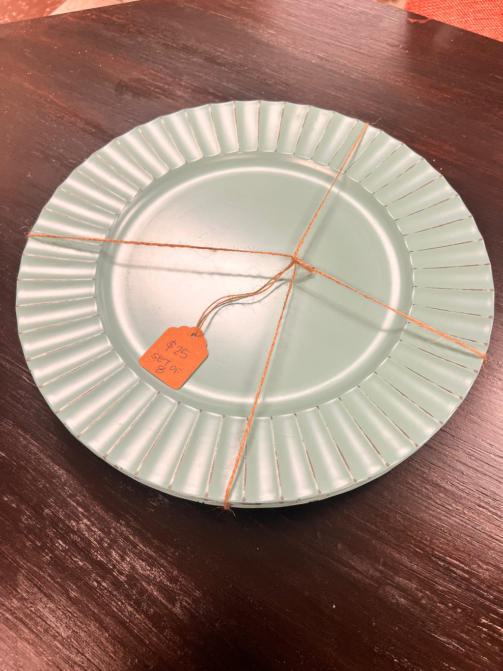Set of 8 Plates