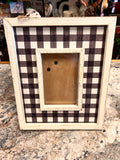 Plaid Frame