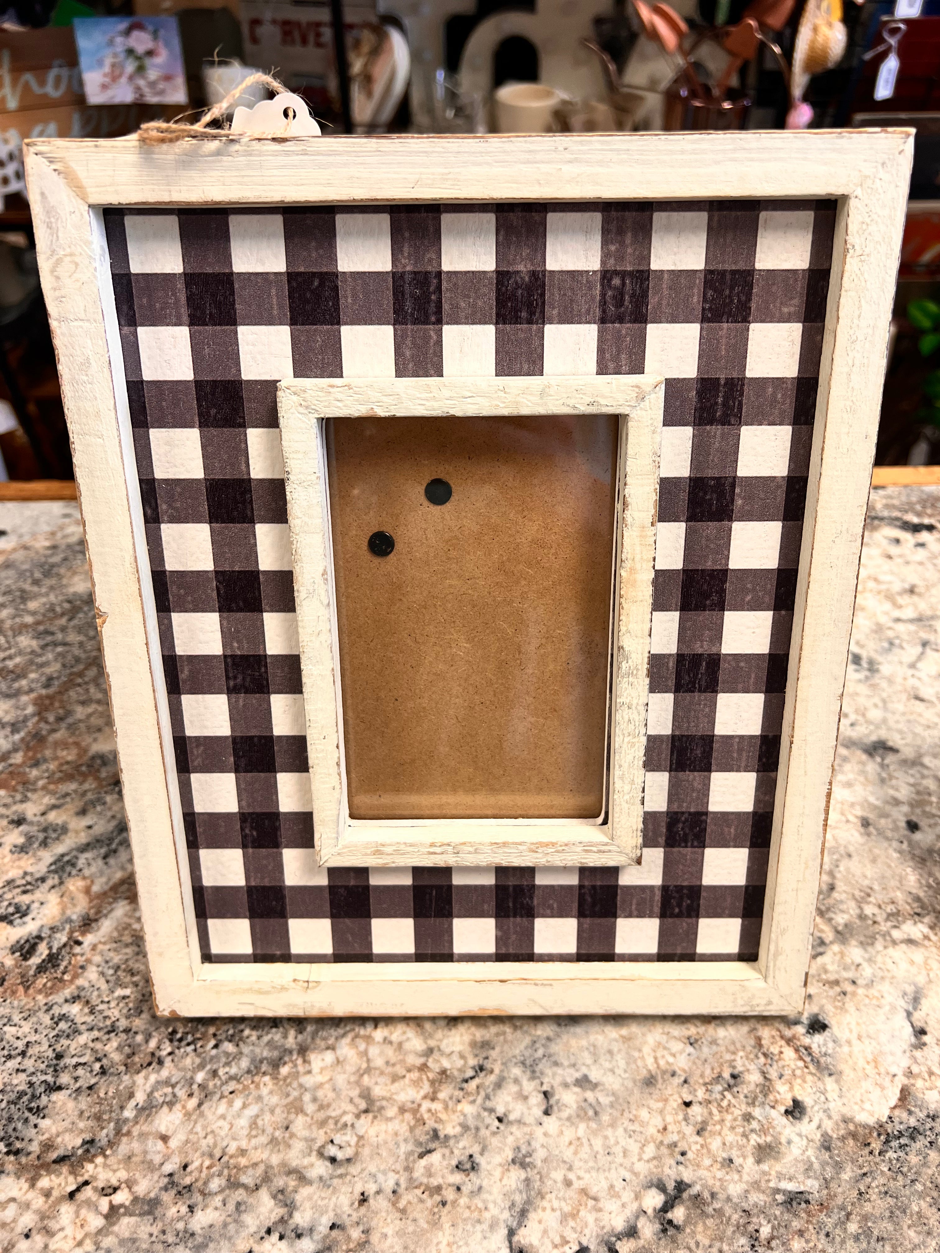 Plaid Frame