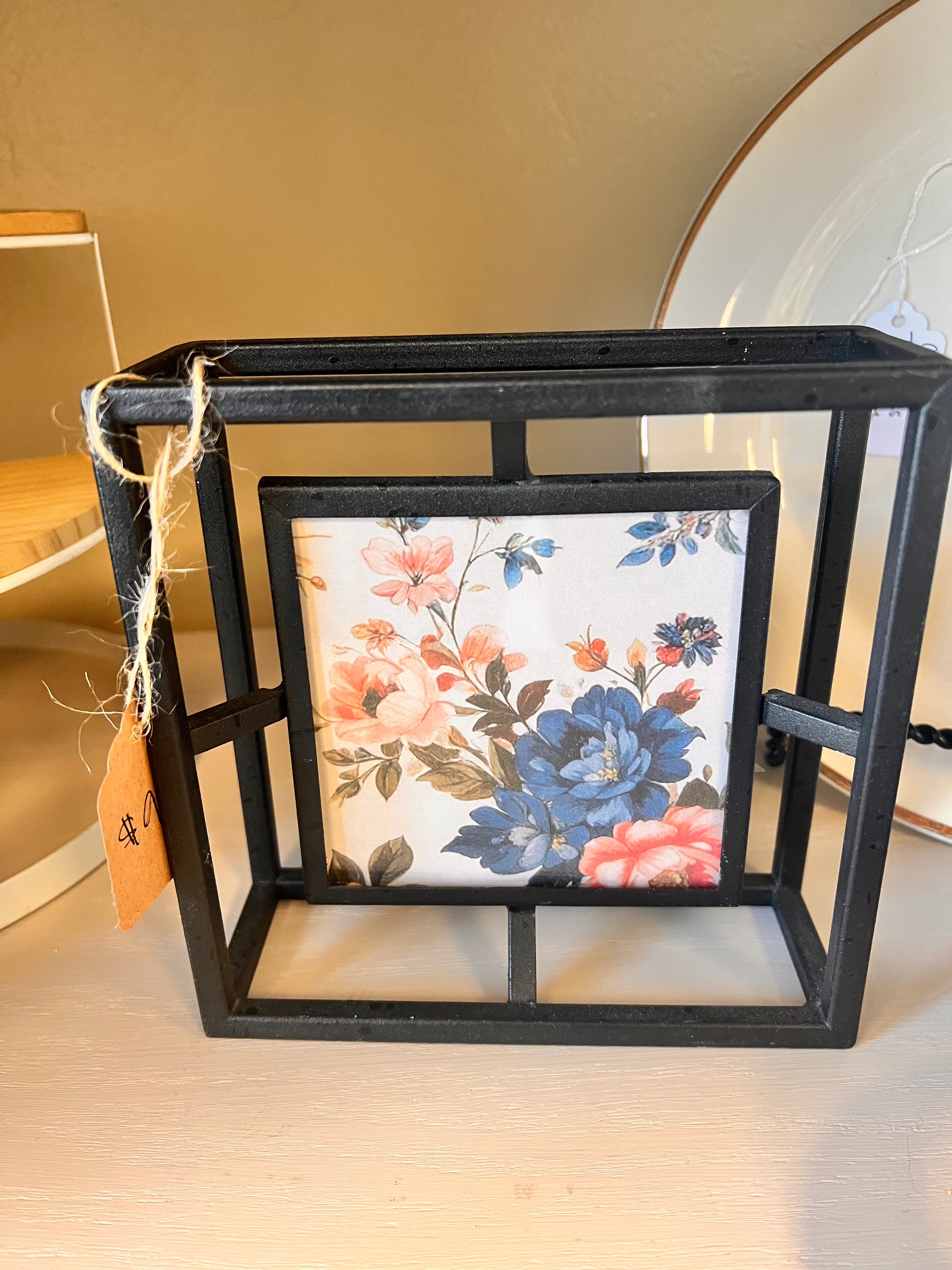Metal Floral Decor