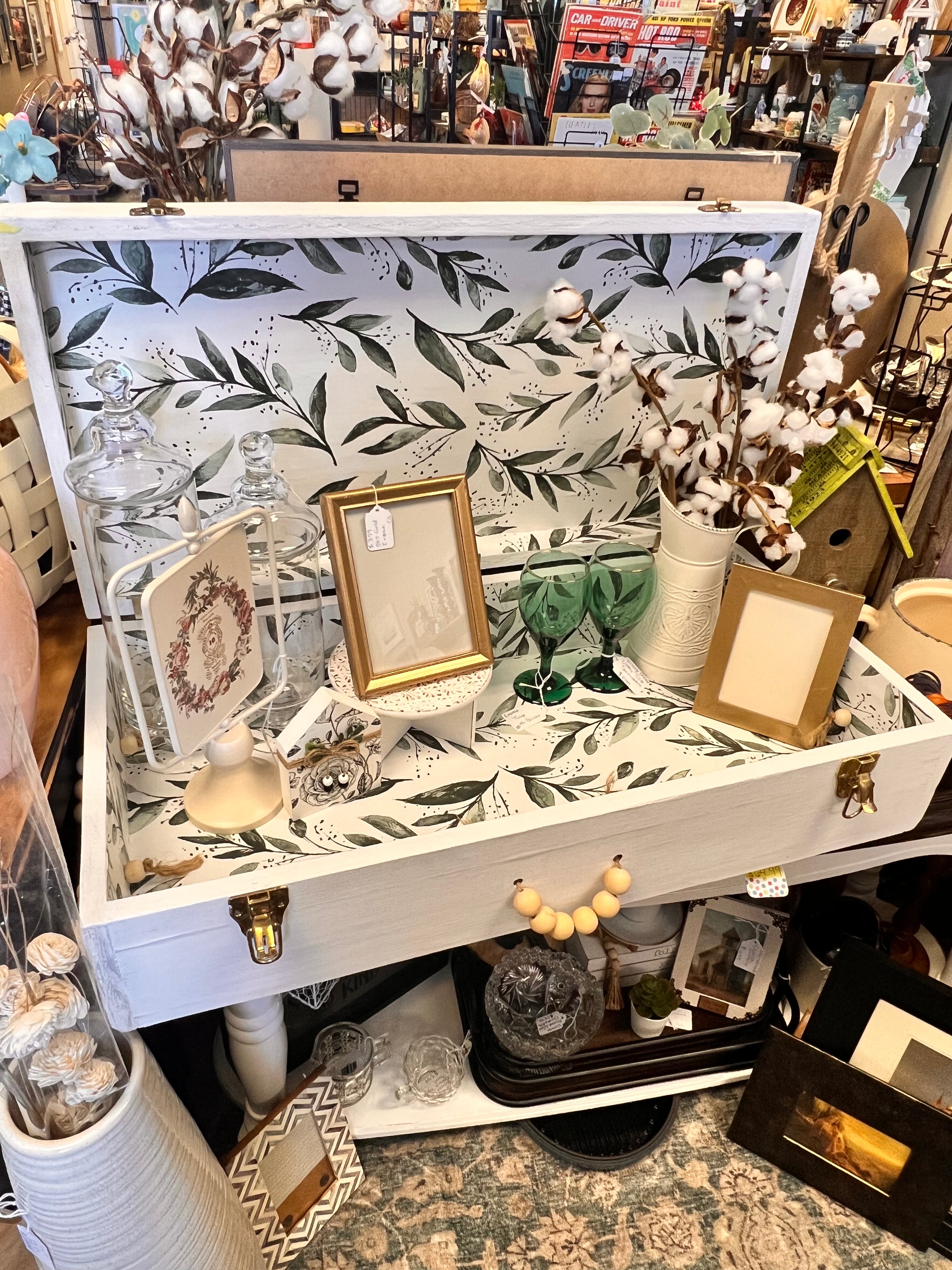 White Wood Chest