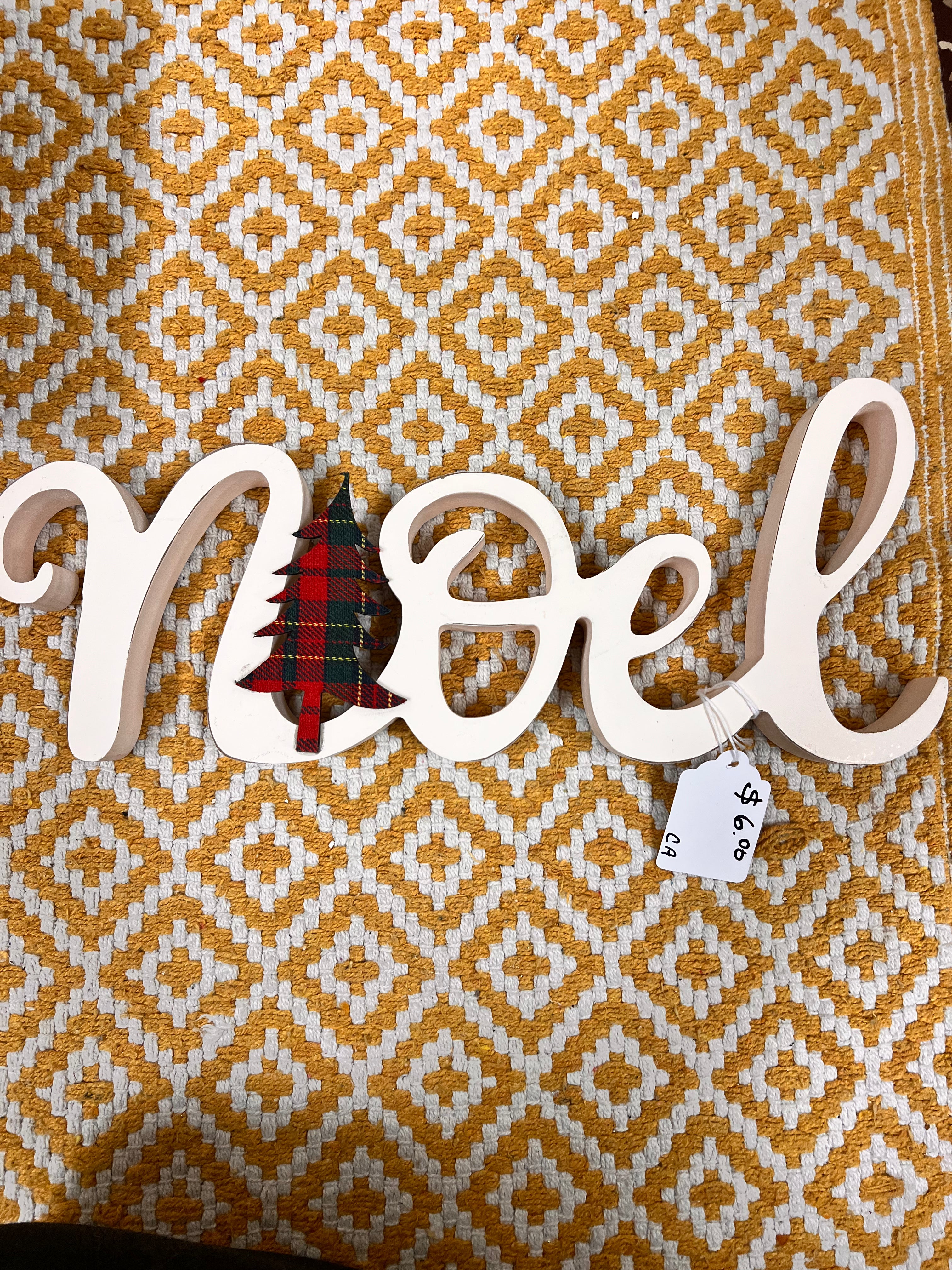 Noel Sign
