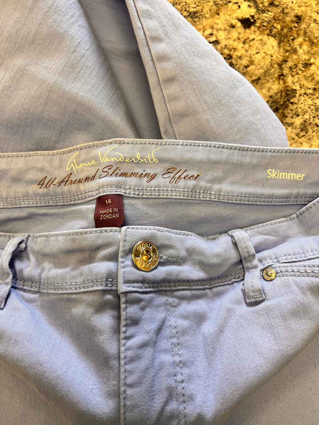 GV Jean Capri