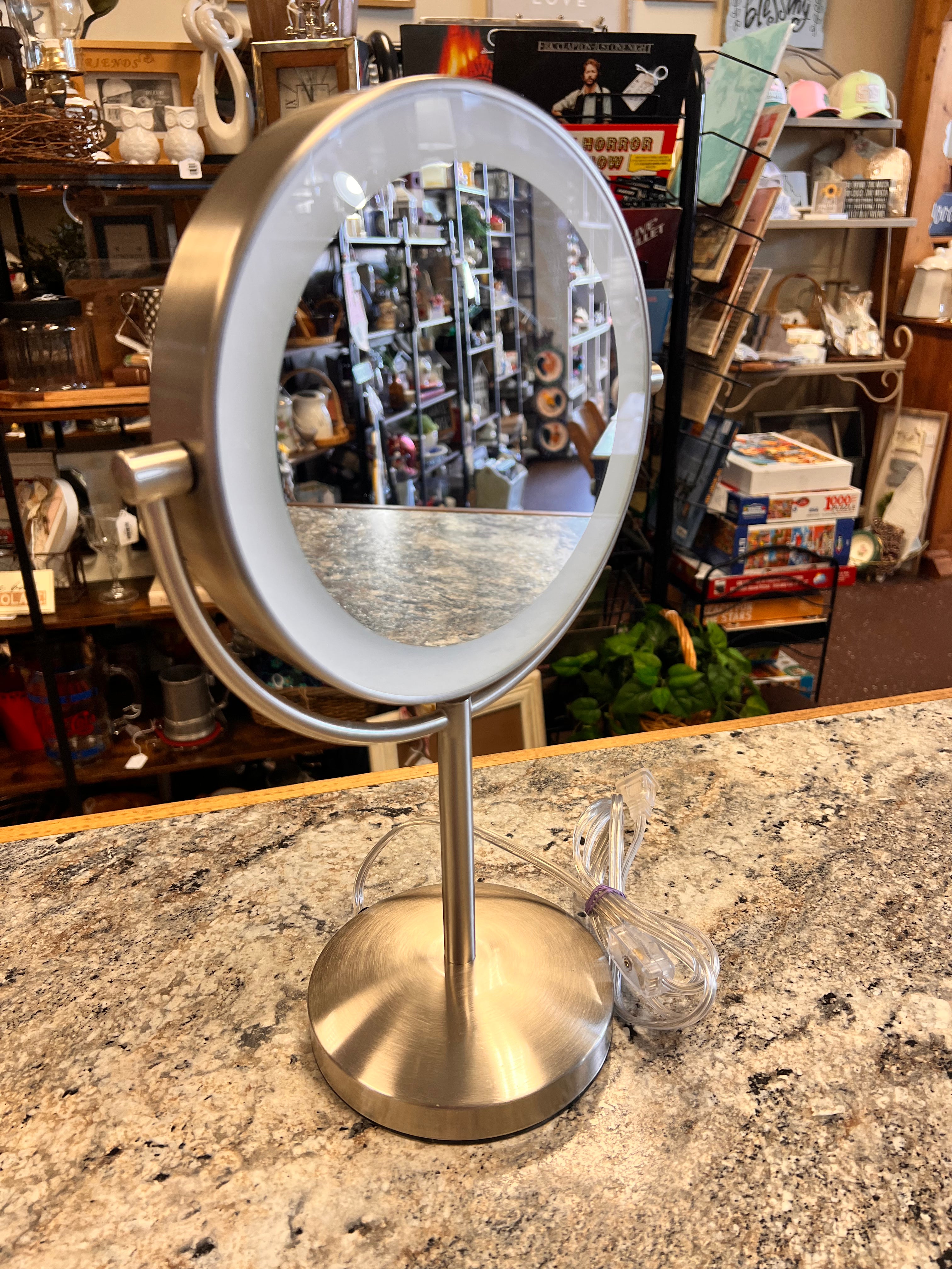 Light Up Mirror