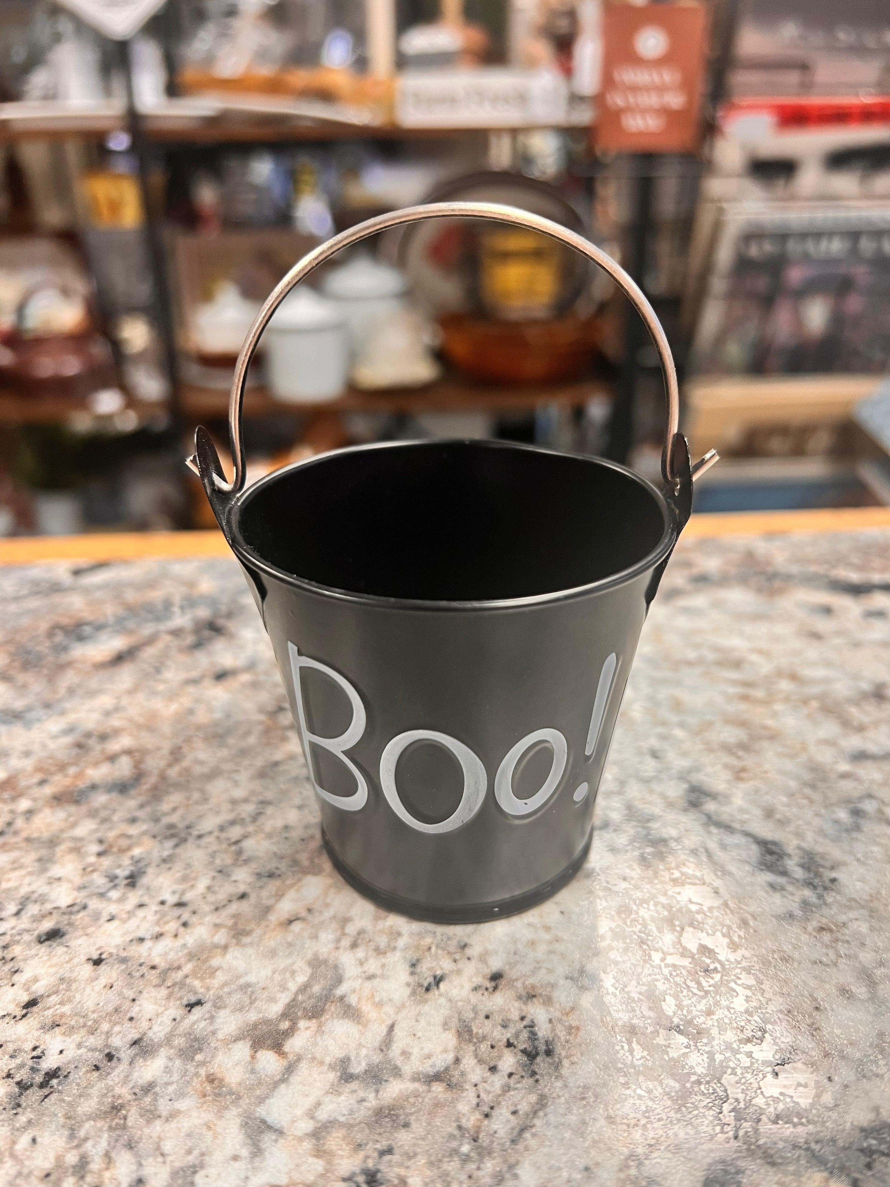 Boo Bucket