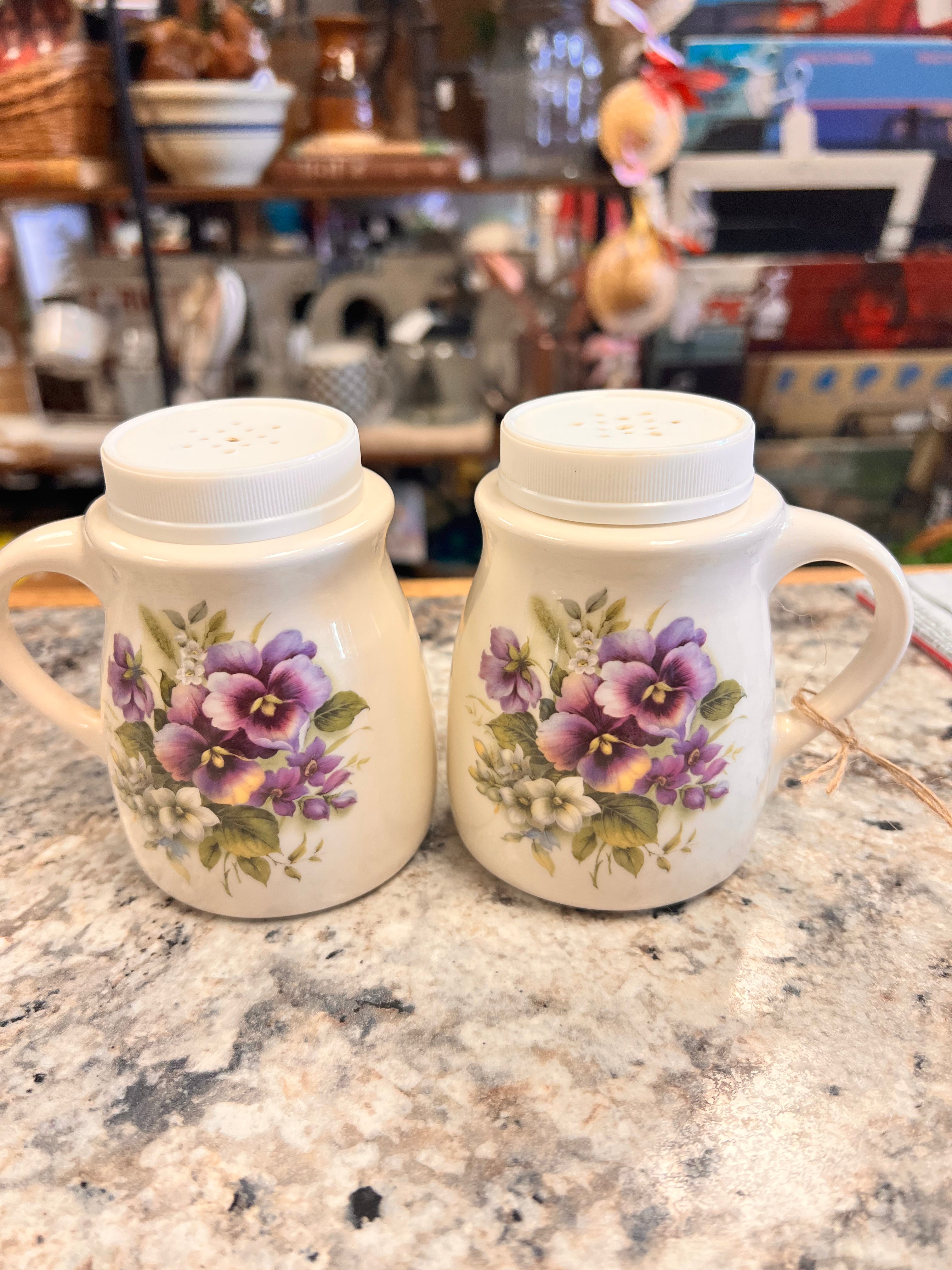 Shaker Set