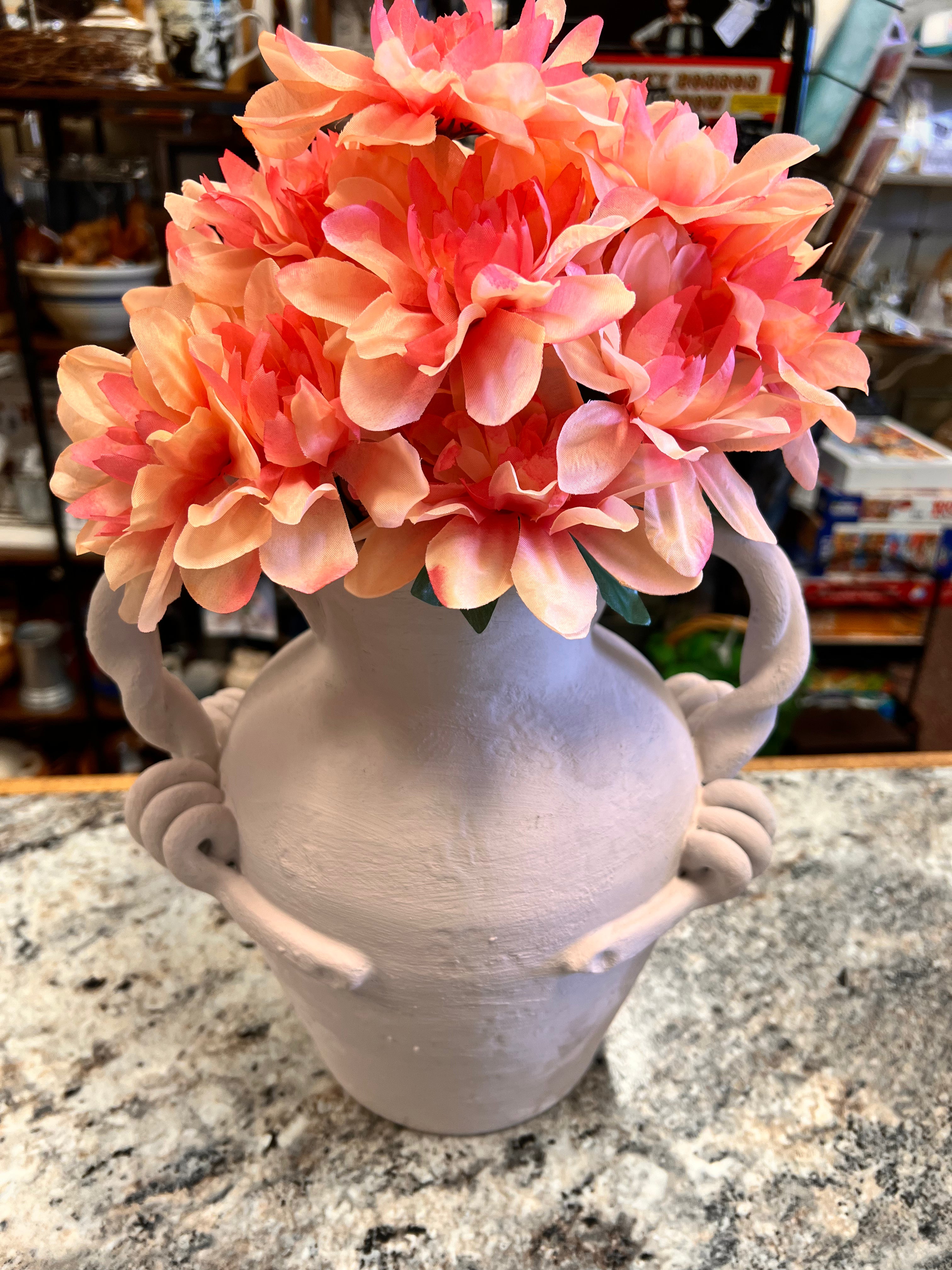 Vase & Flowers