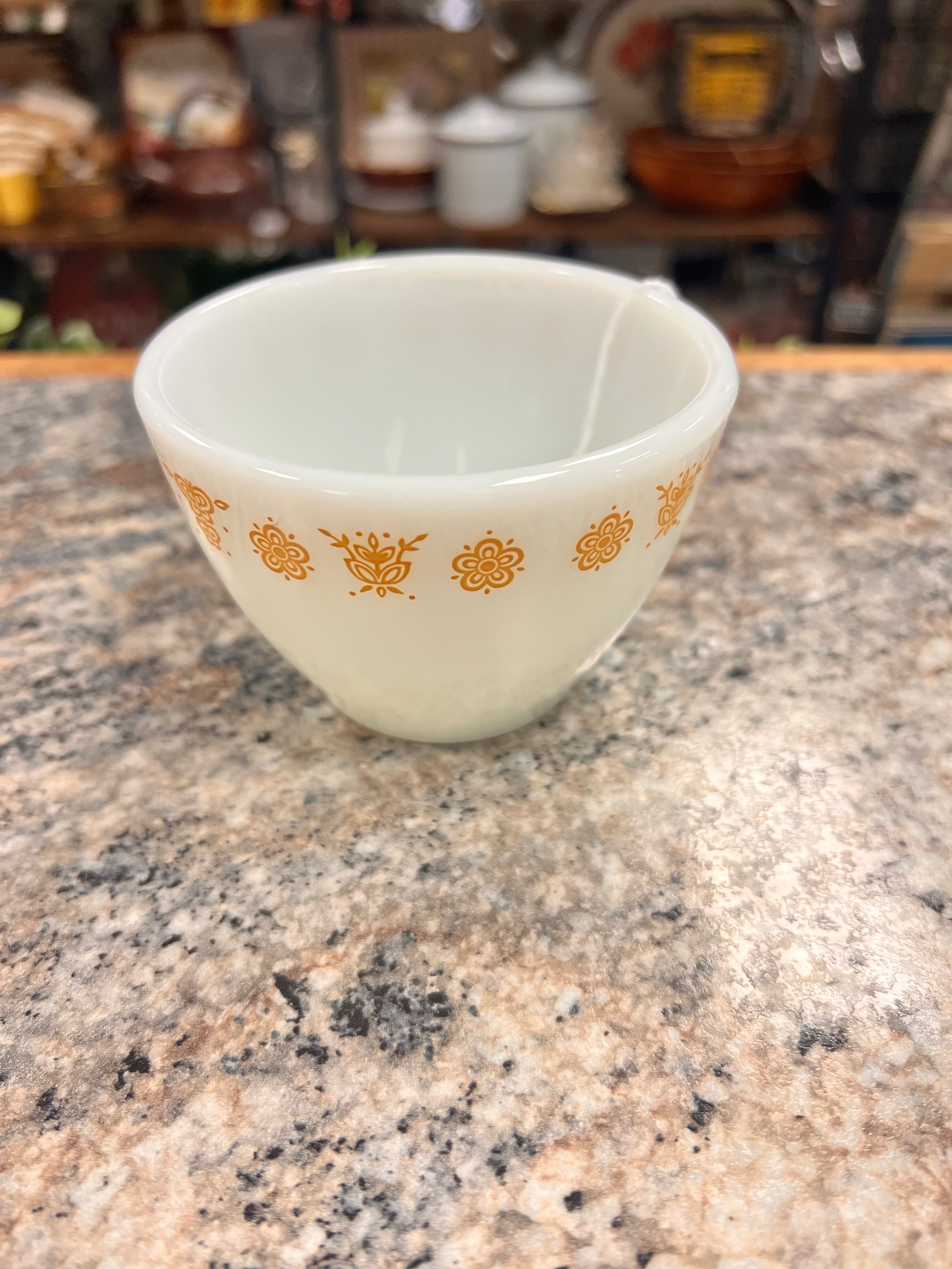 Vintage Pyrex Bowl