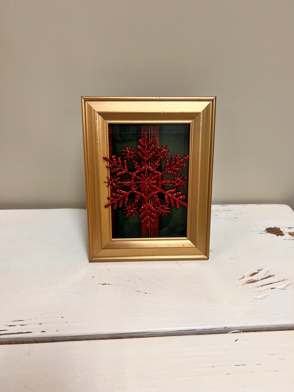 Snowflake Gold Frame