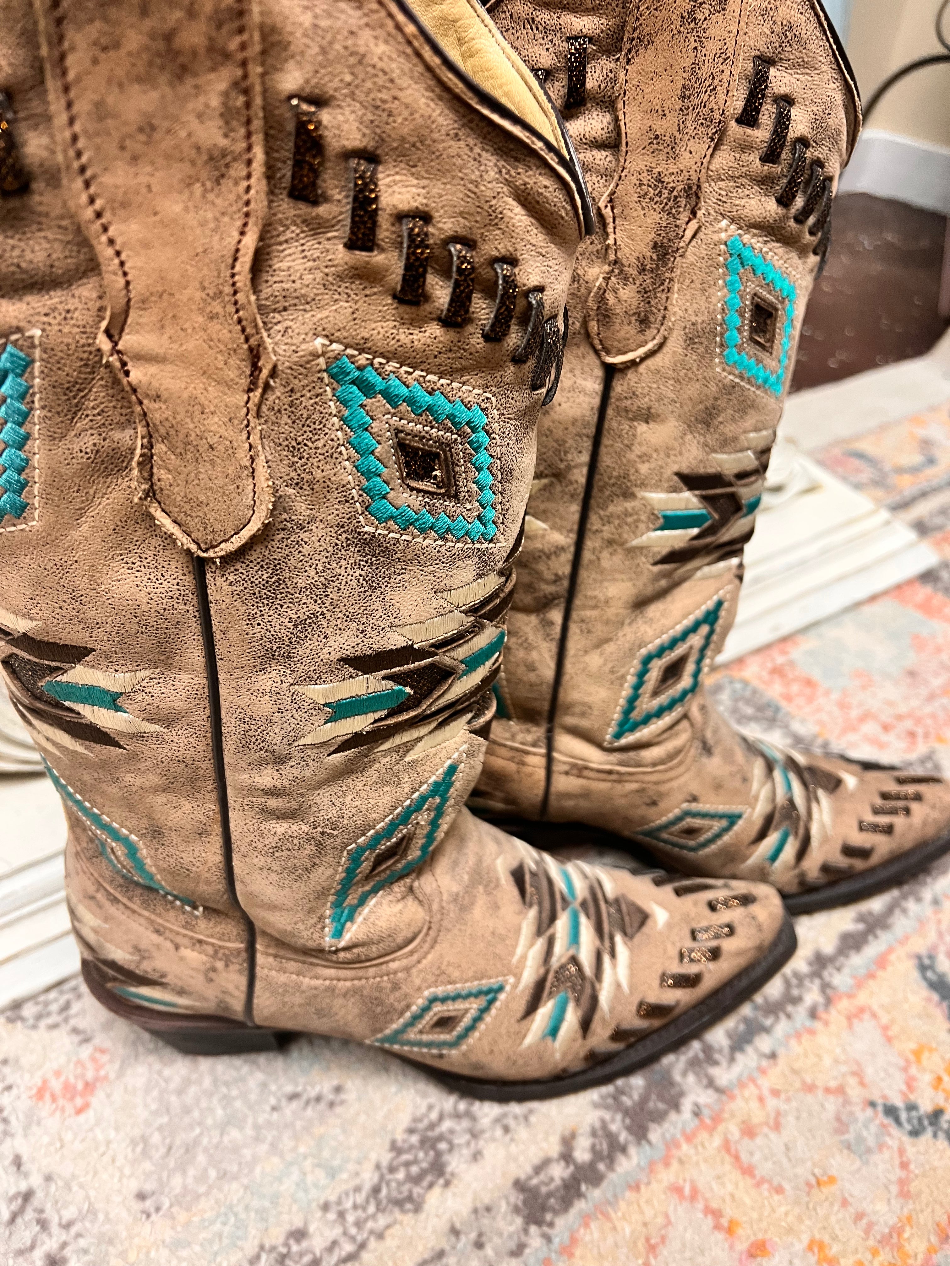 Ladies Boots 7.5