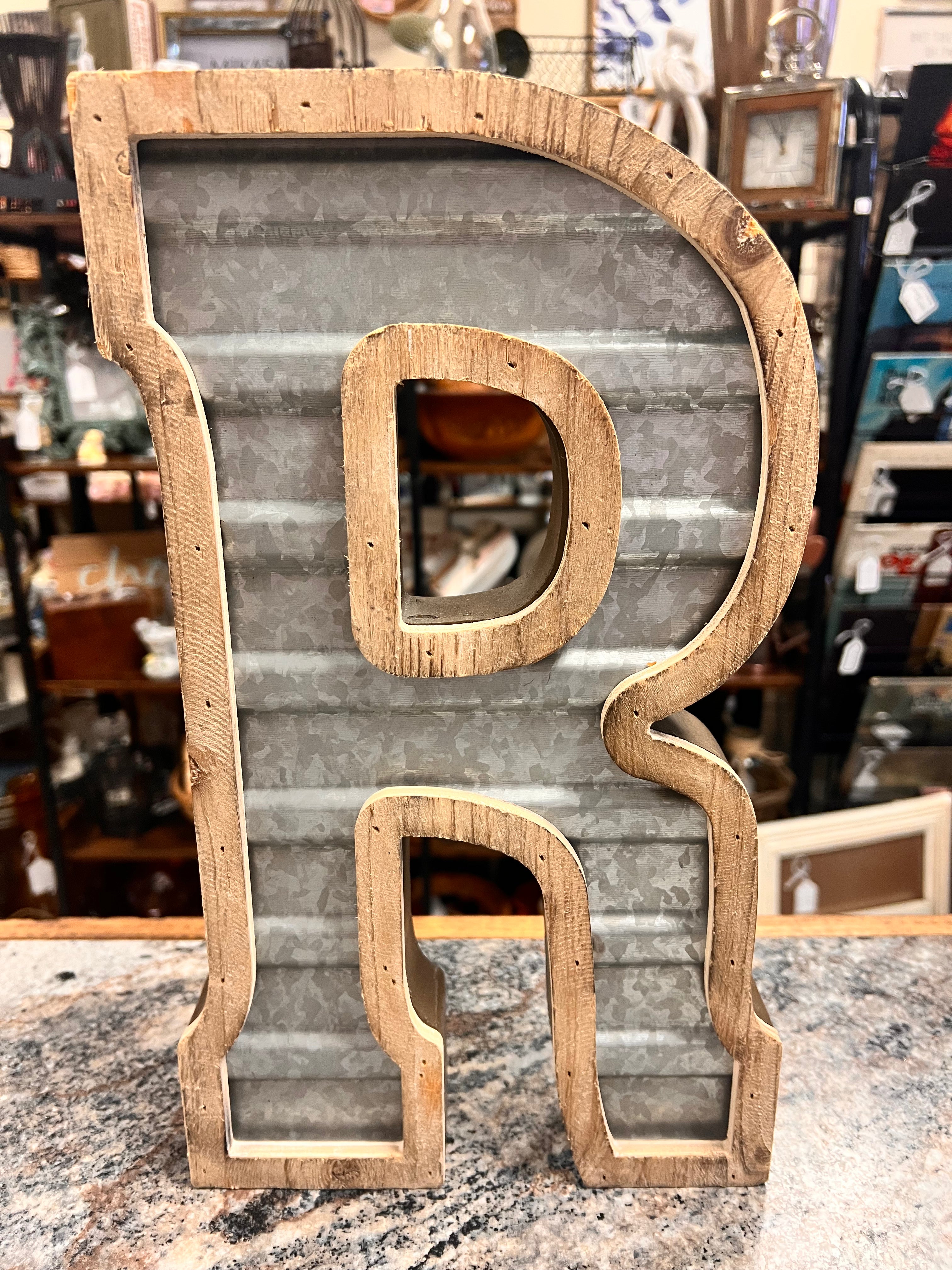 Letter R