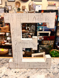 Letter E