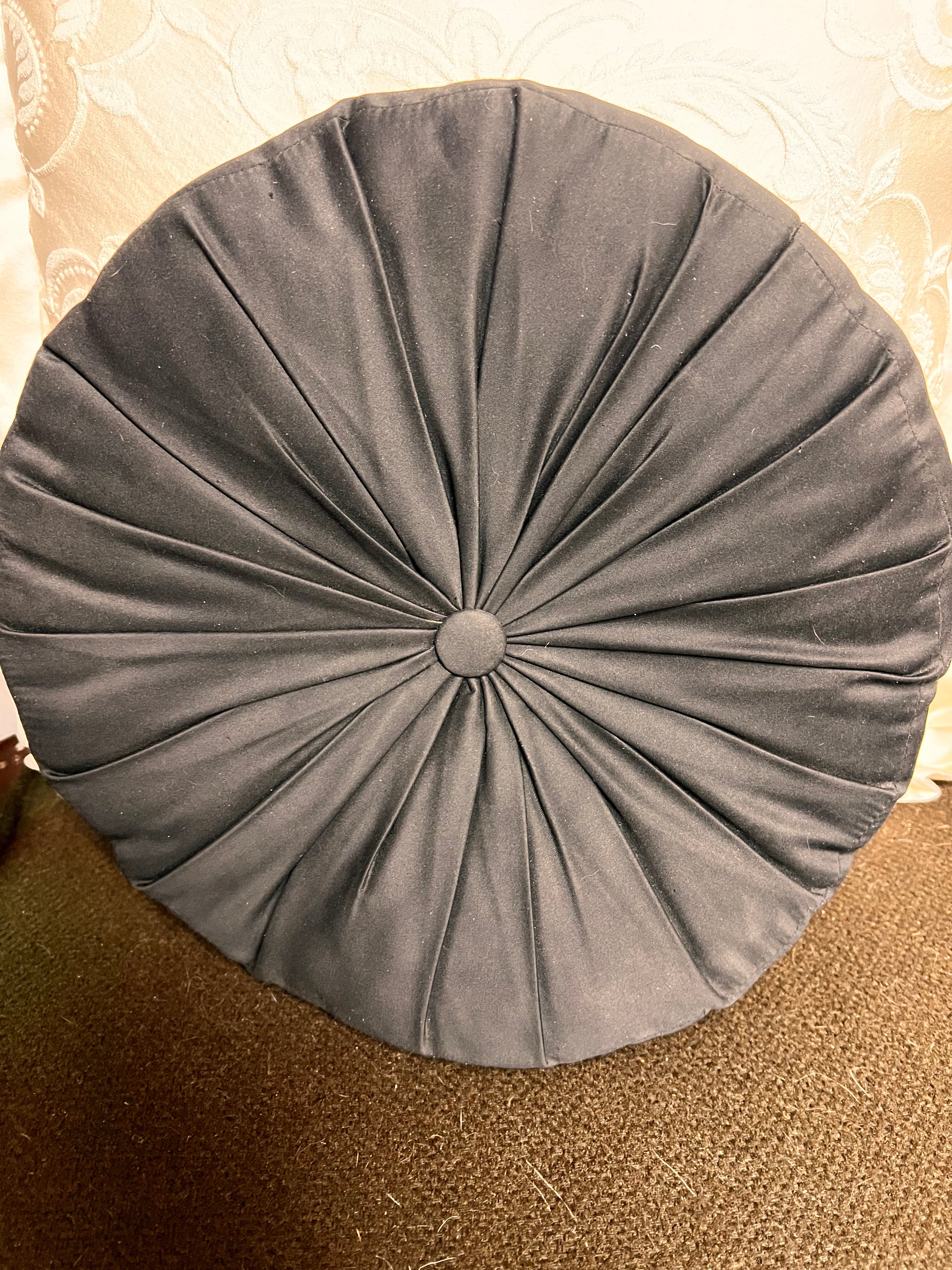 Black Pillow