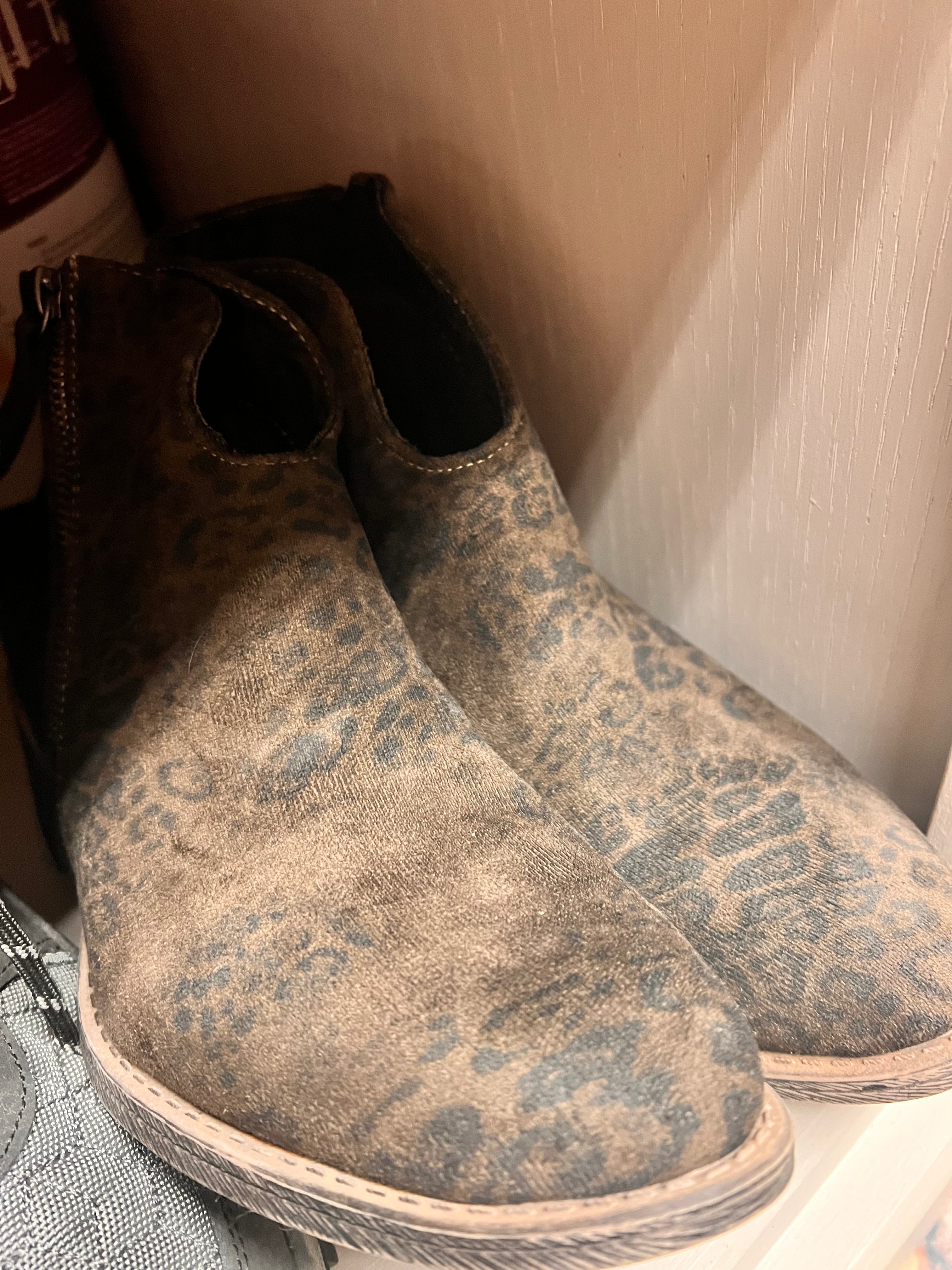 Brown Boots 8
