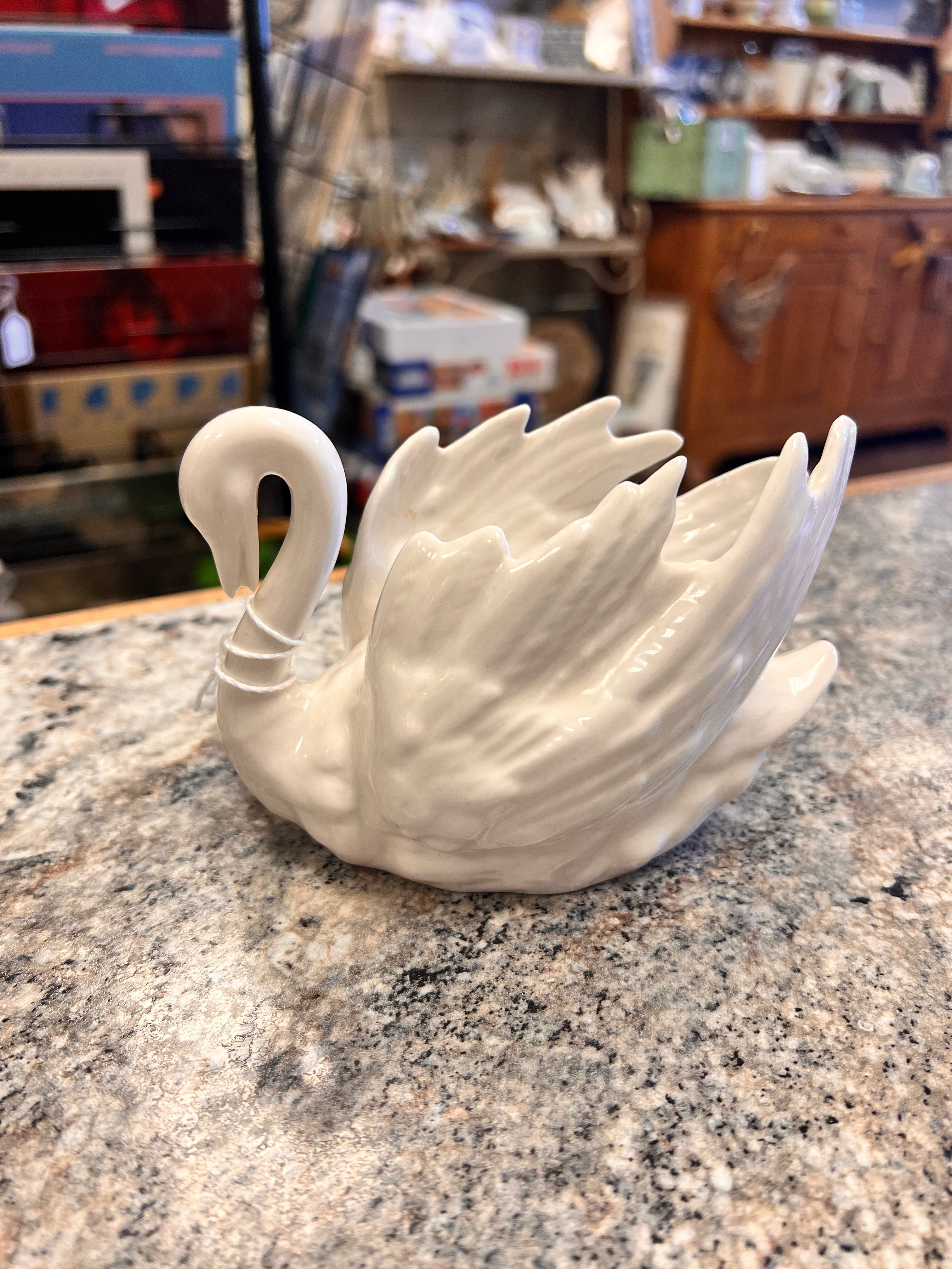 Swan Decor