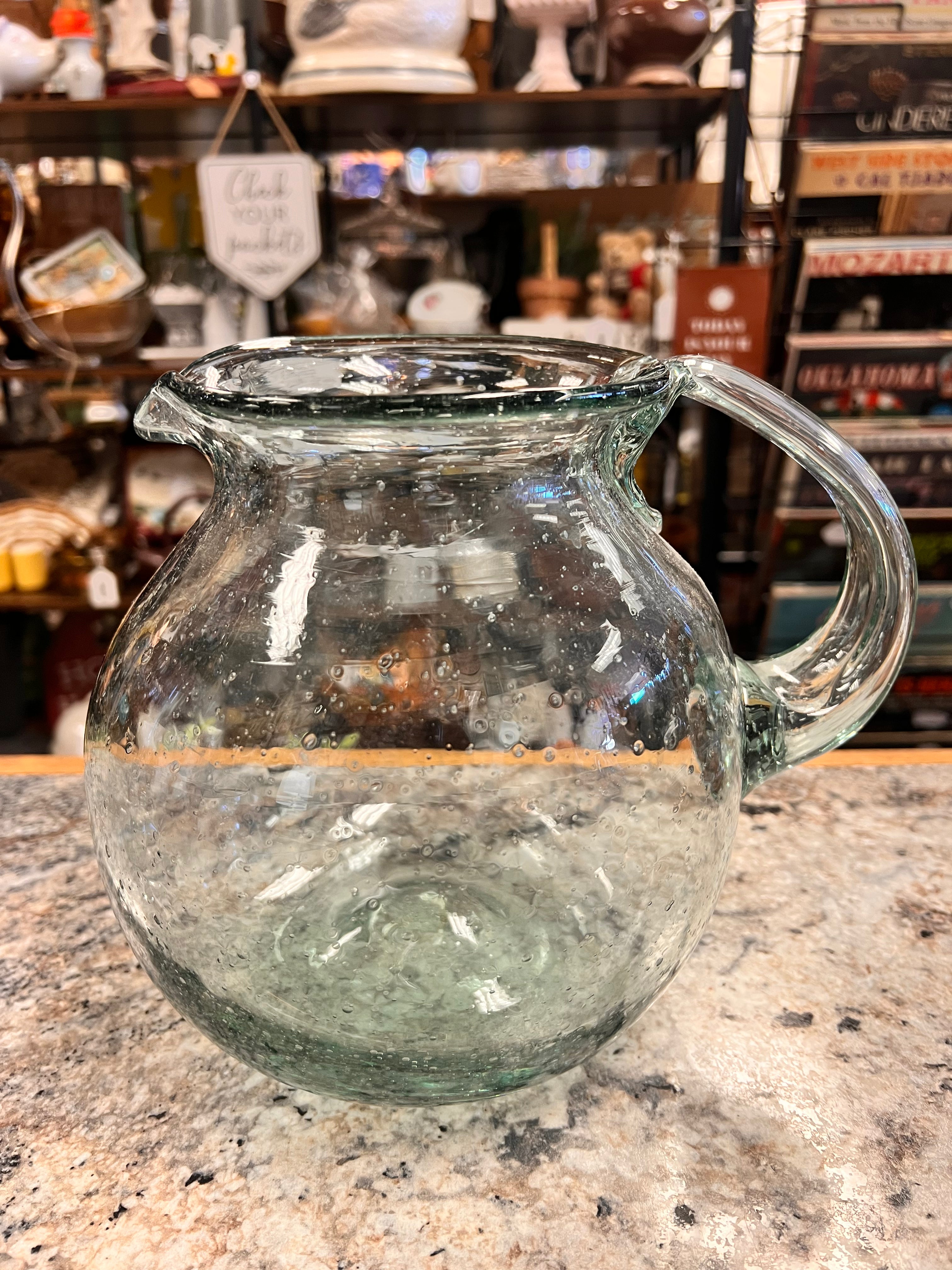 Bubble Pitcher