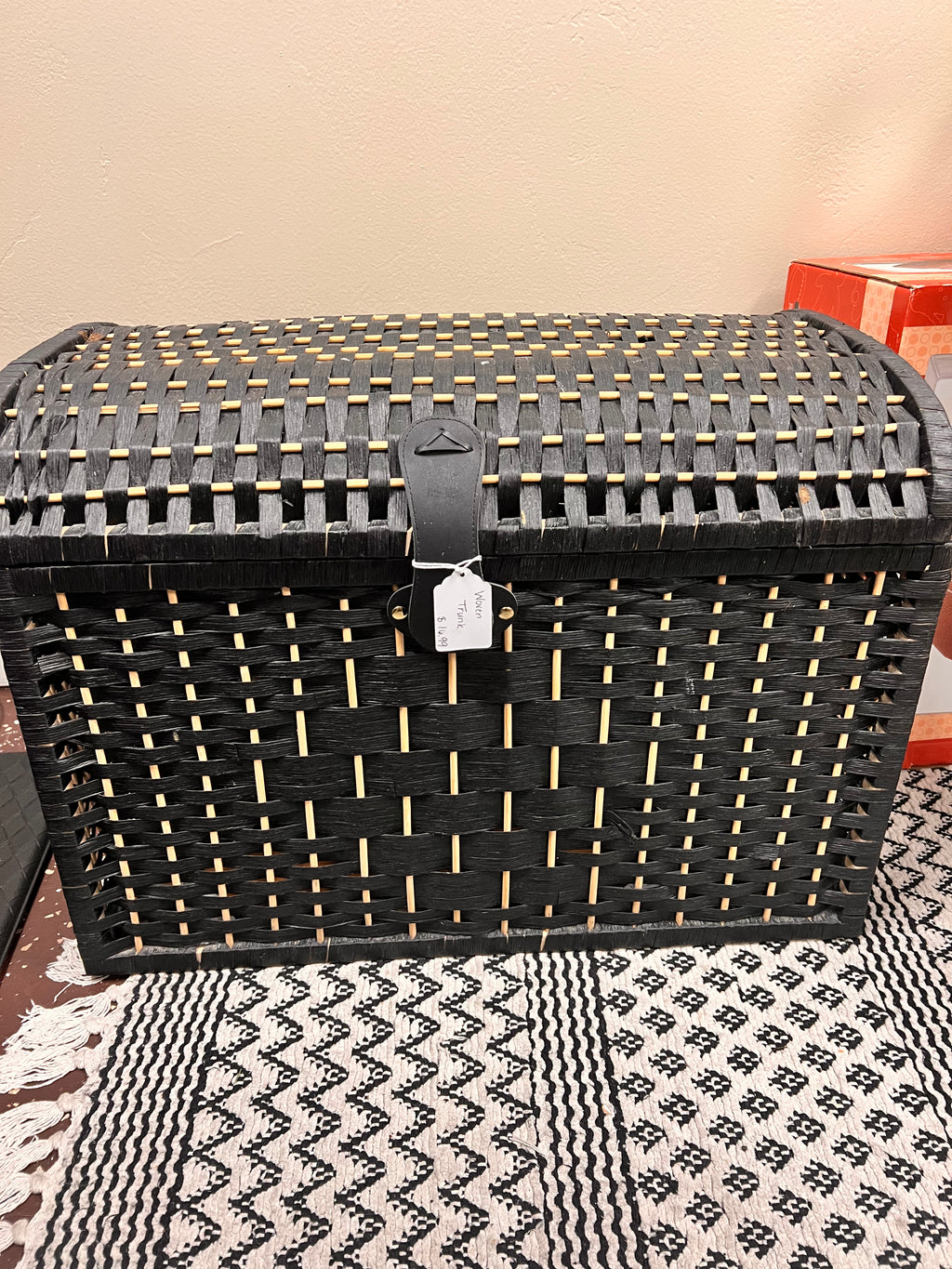 Woven Trunk
