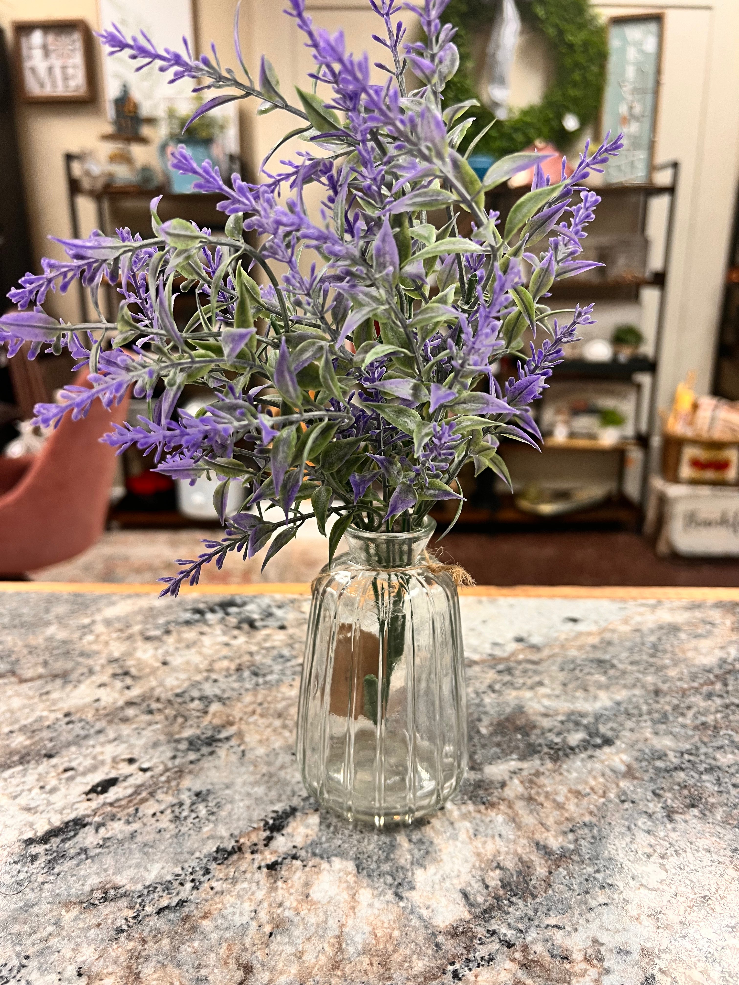 Vase & Flowers