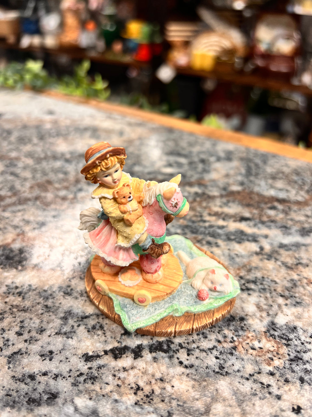 1993 Figurine