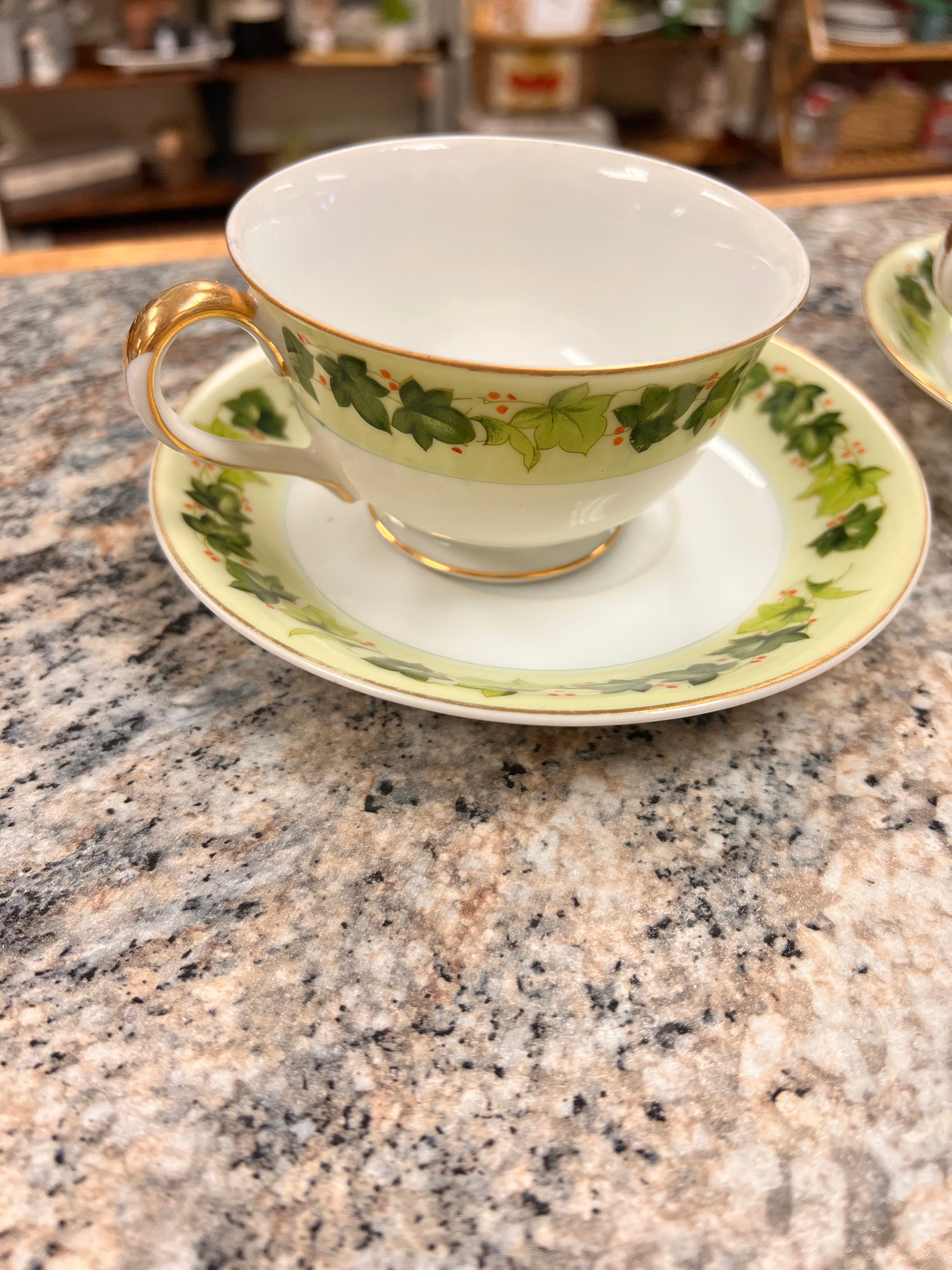 Leaf Tea Set
