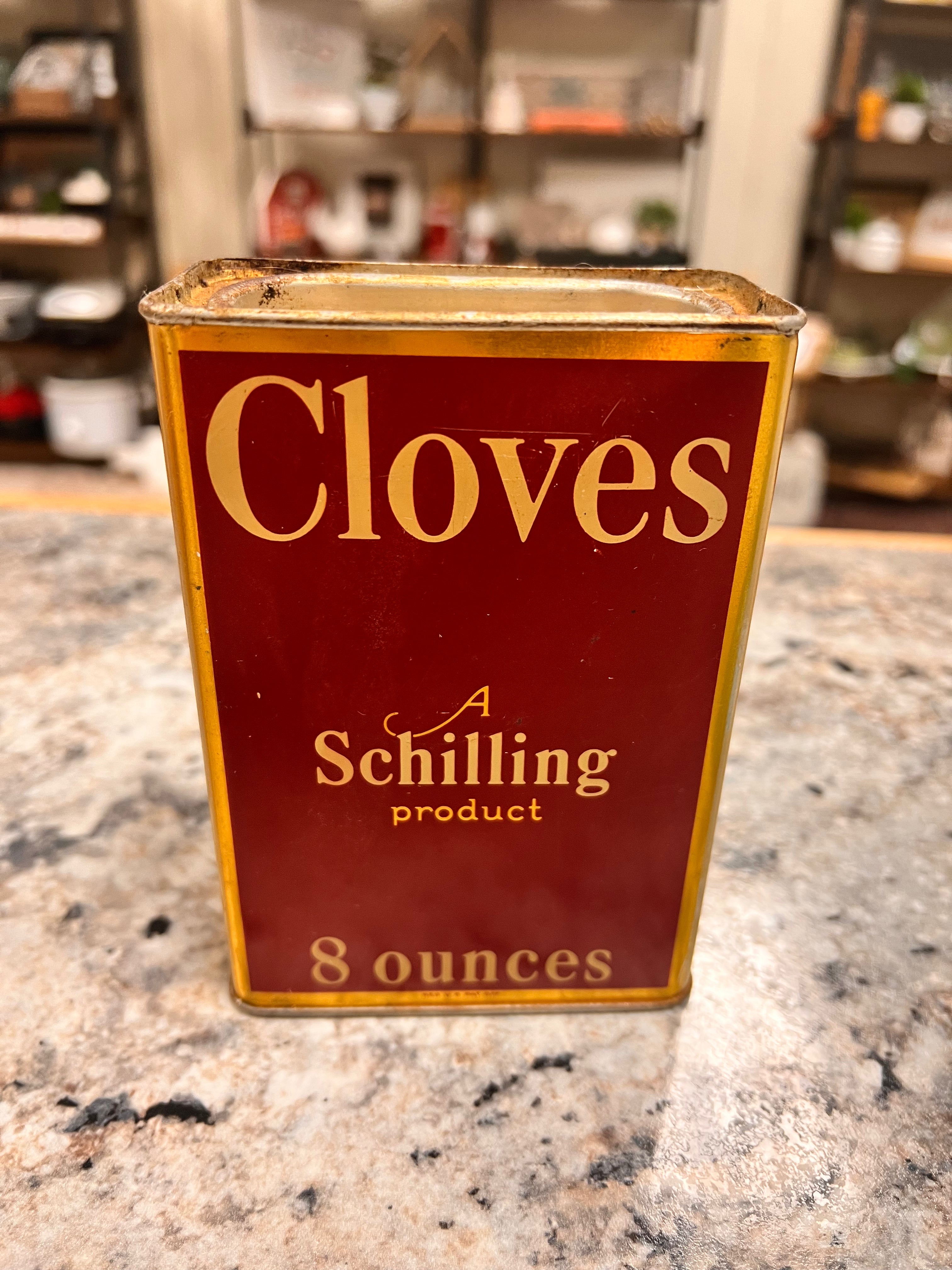 Vintage Clove
