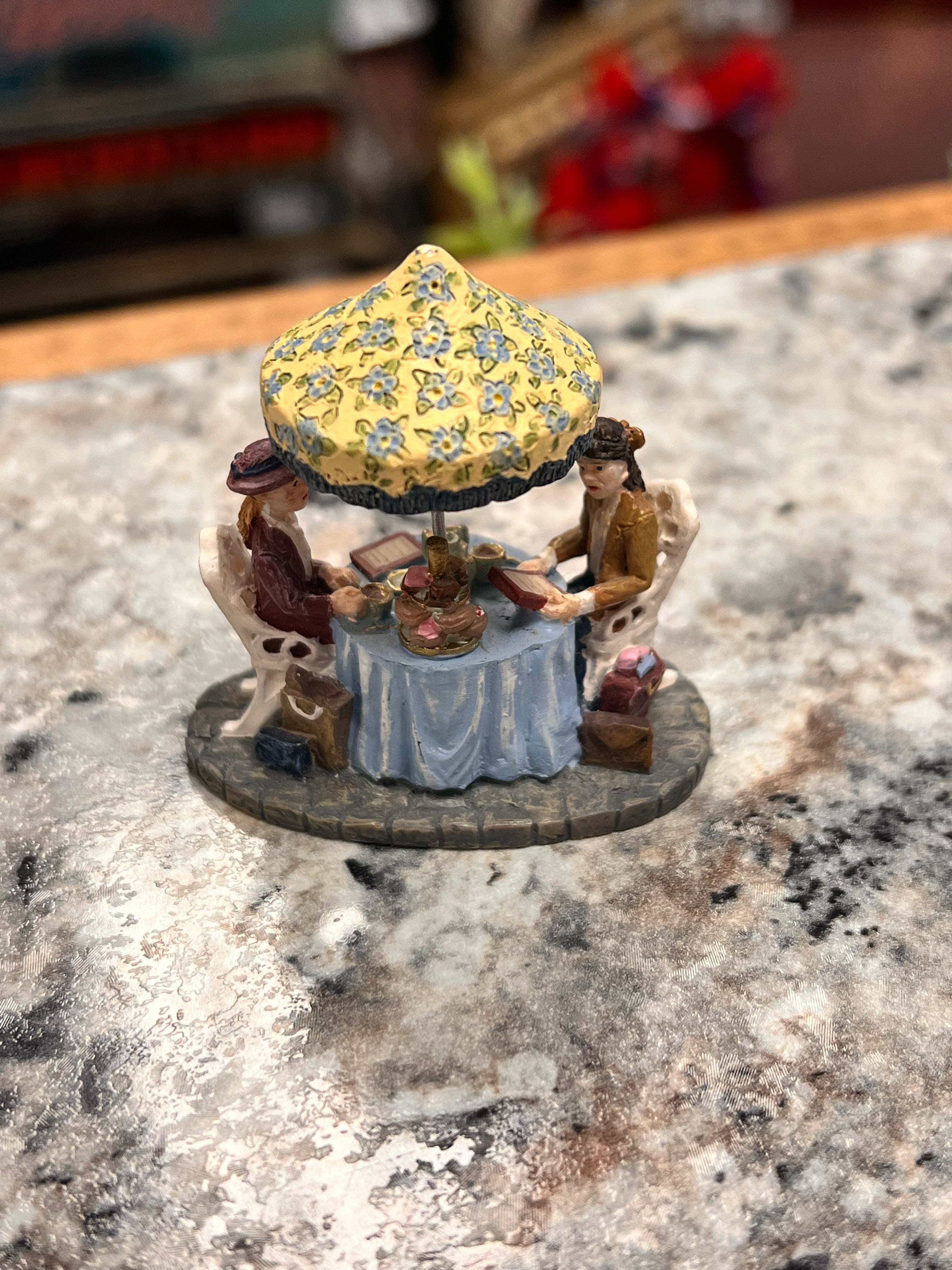 Figurine Set