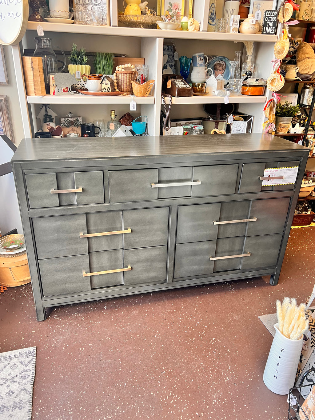 7 Drawer Dresser