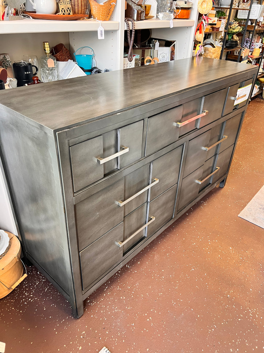 7 Drawer Dresser