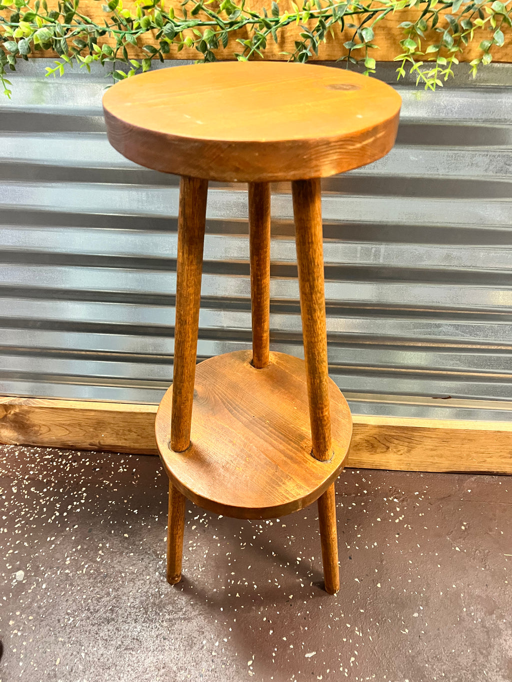 Vtg Tiered Table