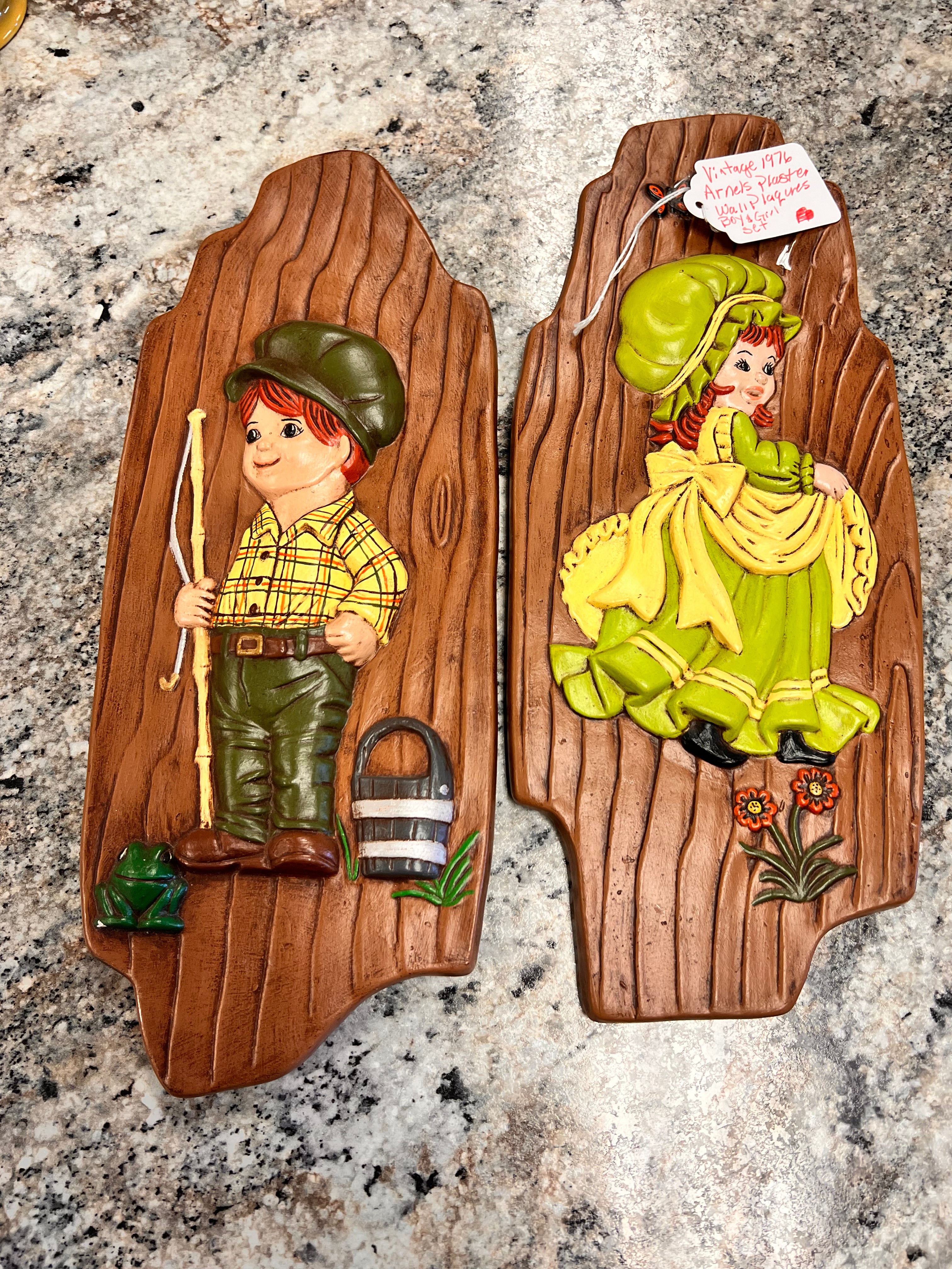 Boy/Girl Plaque