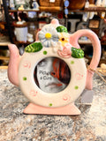 Teapot Frame