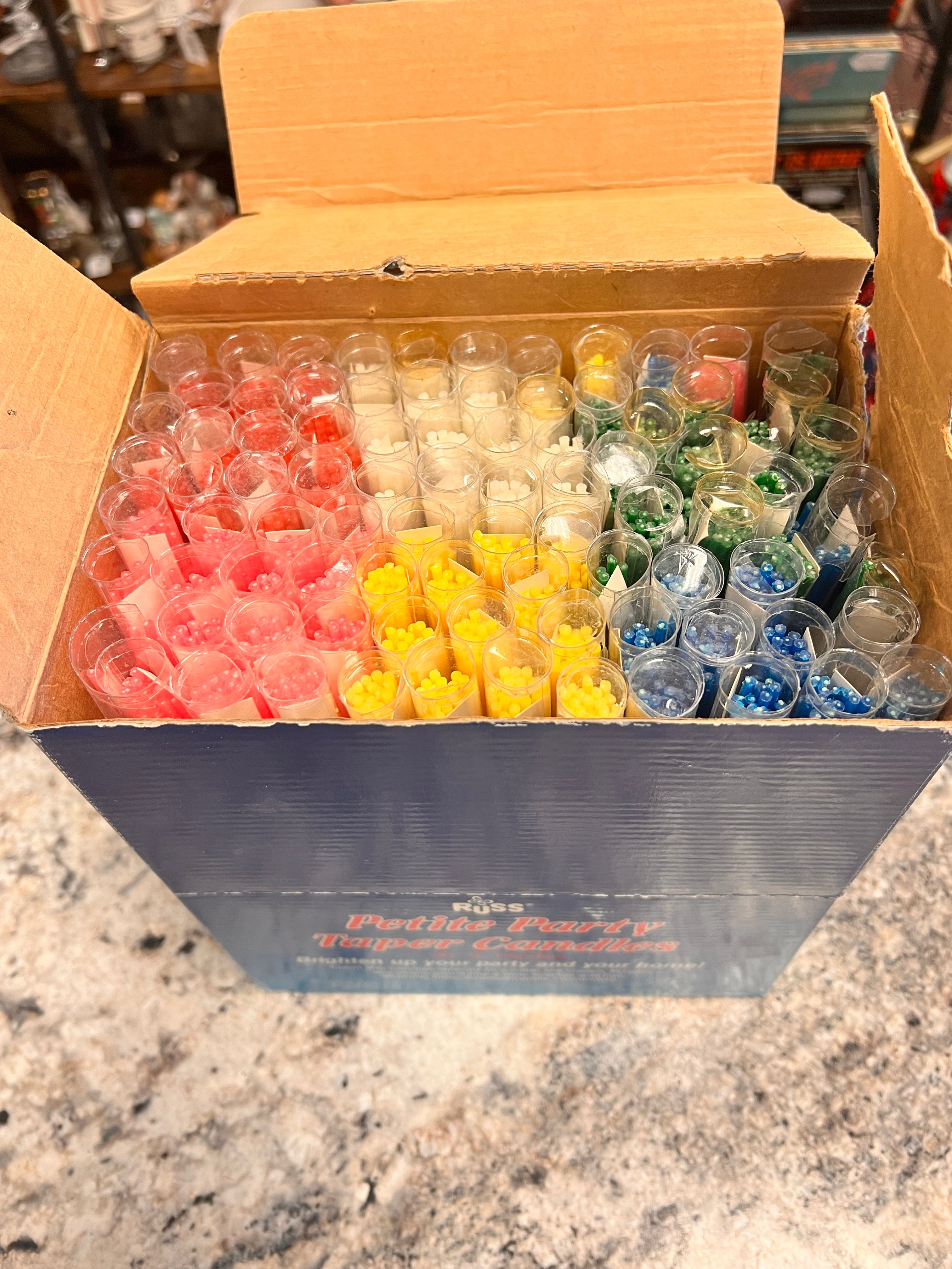 600 Vintage Candles