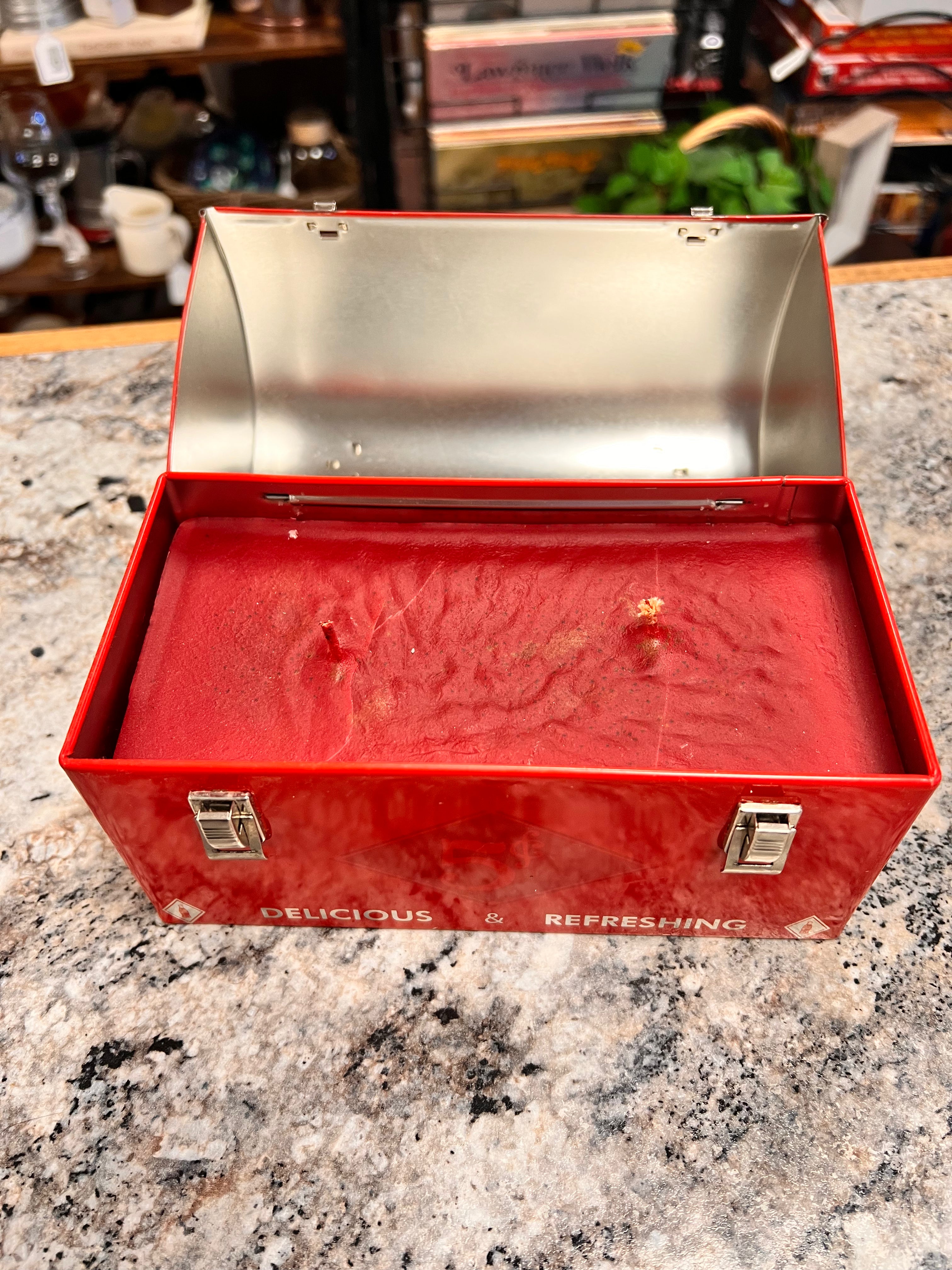 Coke Tin Candle