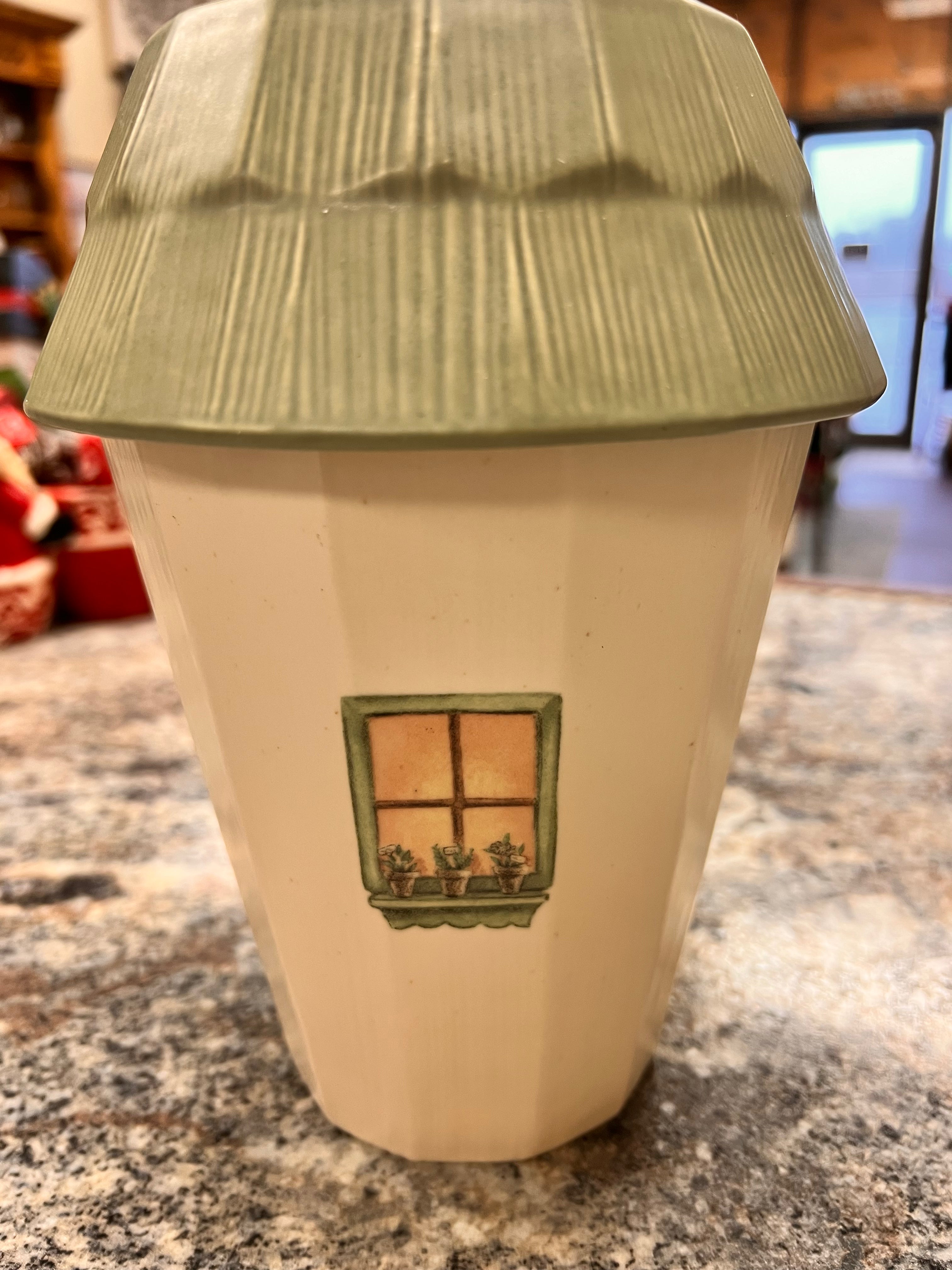 Utensil Holder
