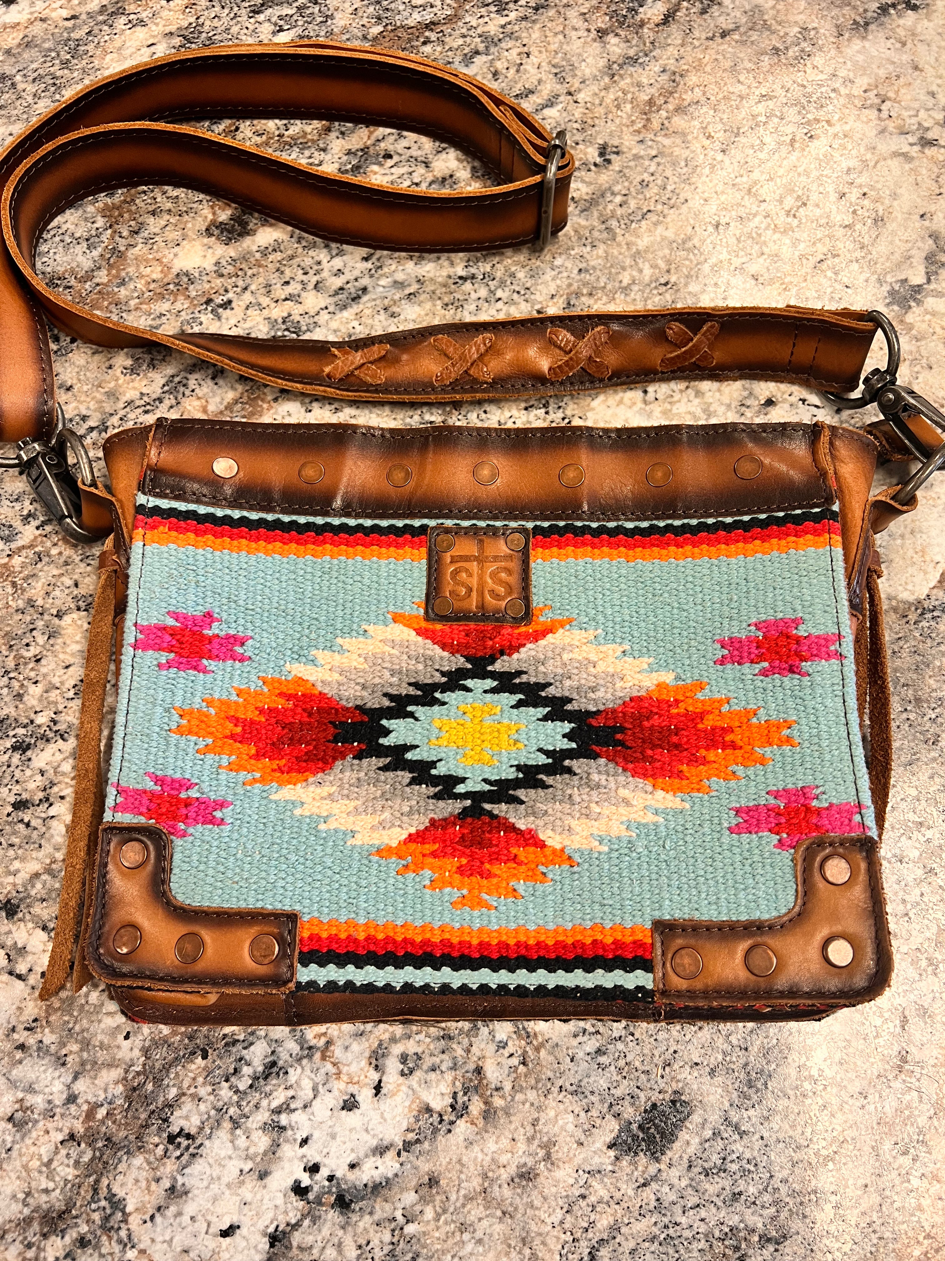 STS Crossbody