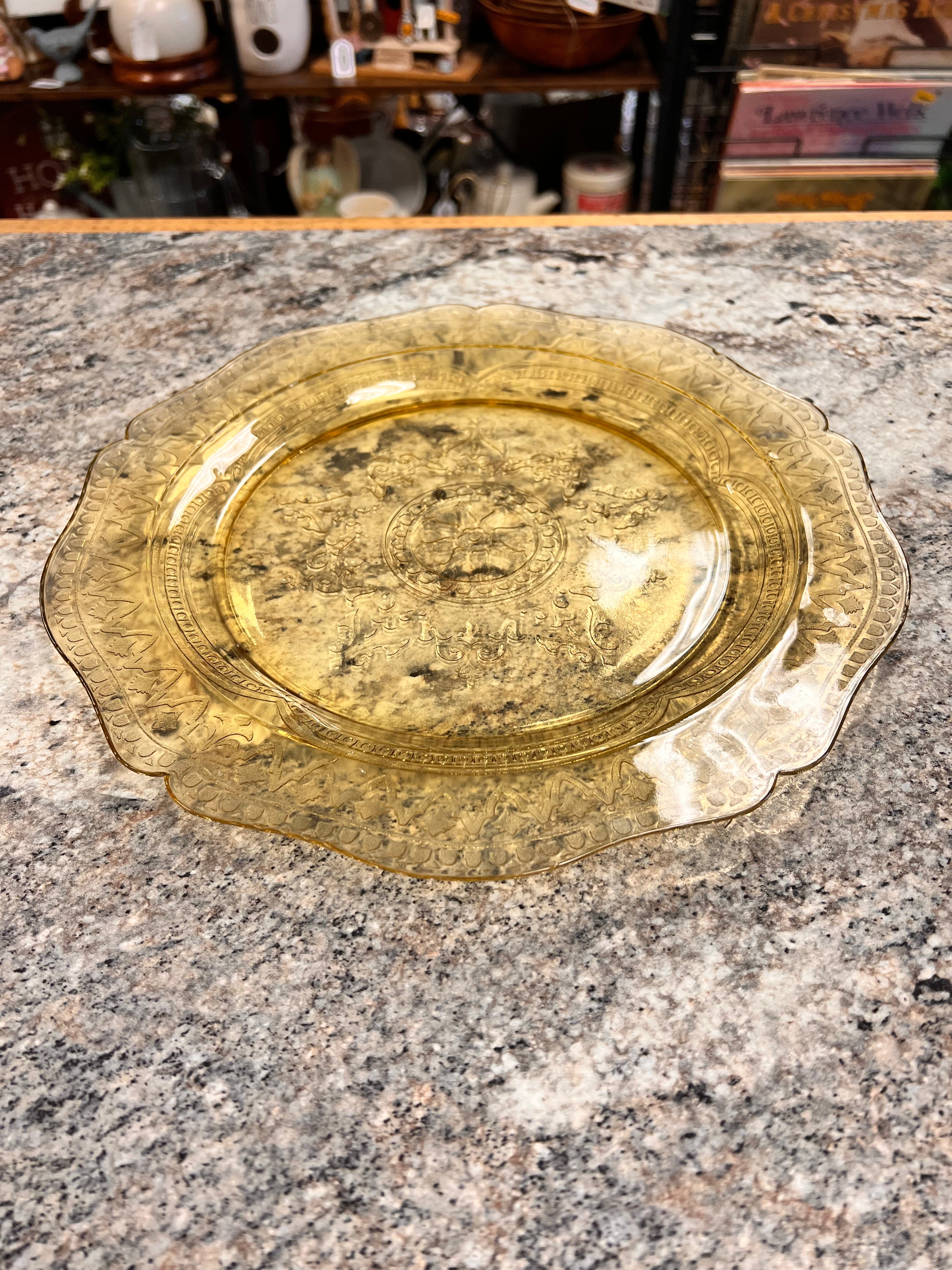 Yellow Plate