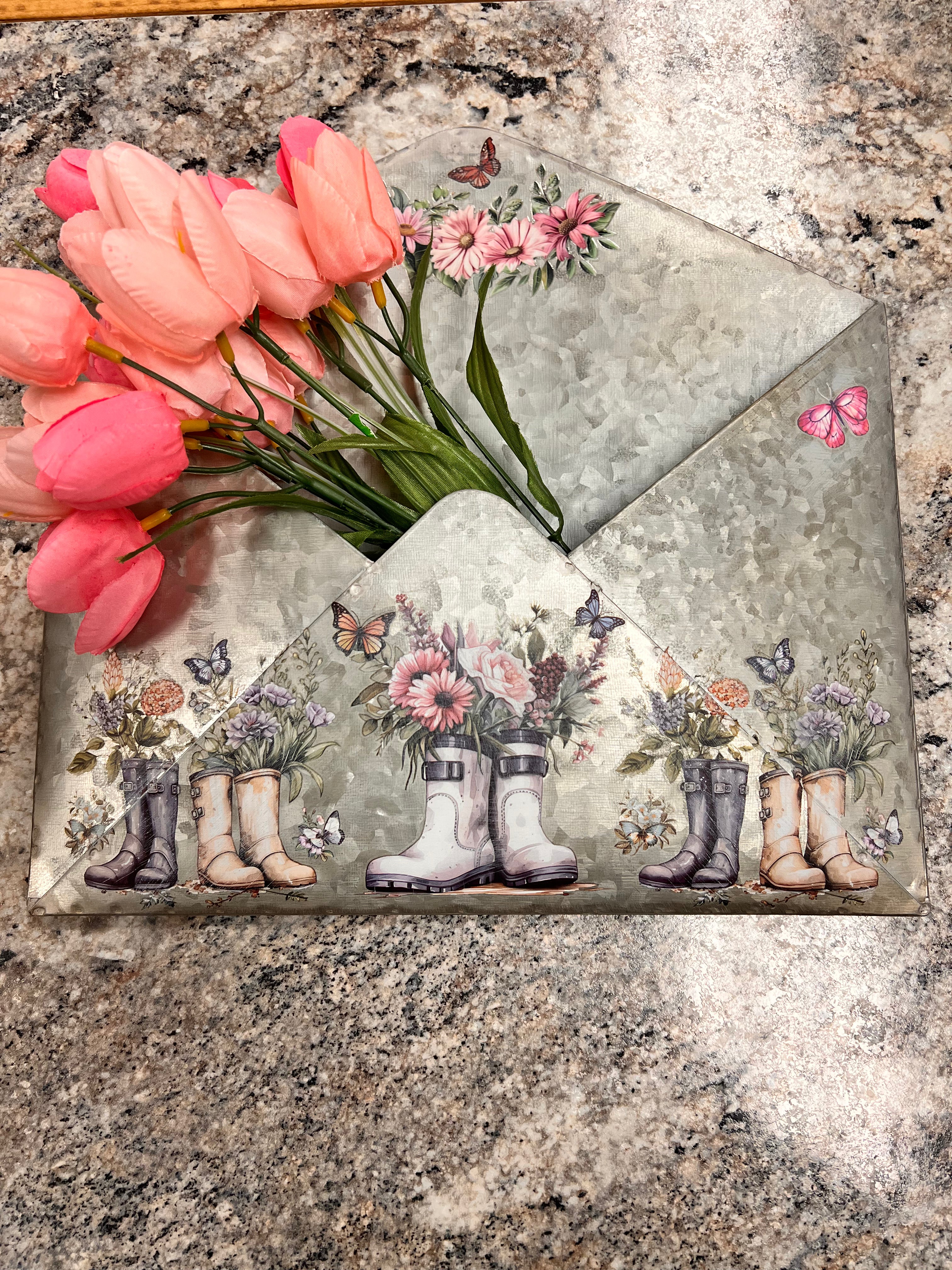 Envelope Decor