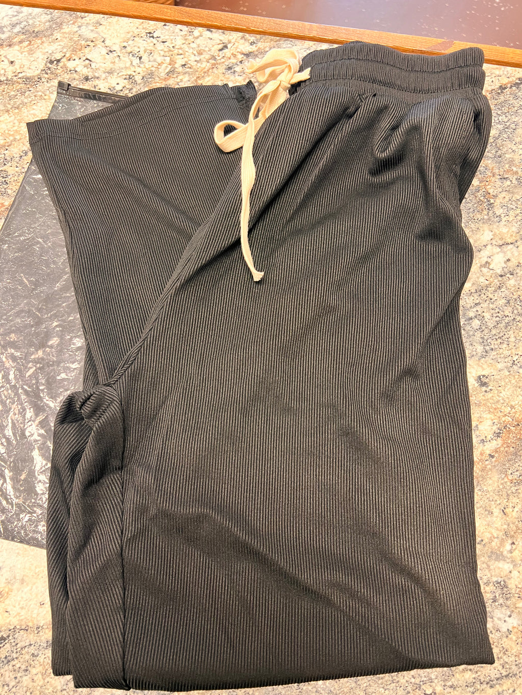 Black Sweatpants L